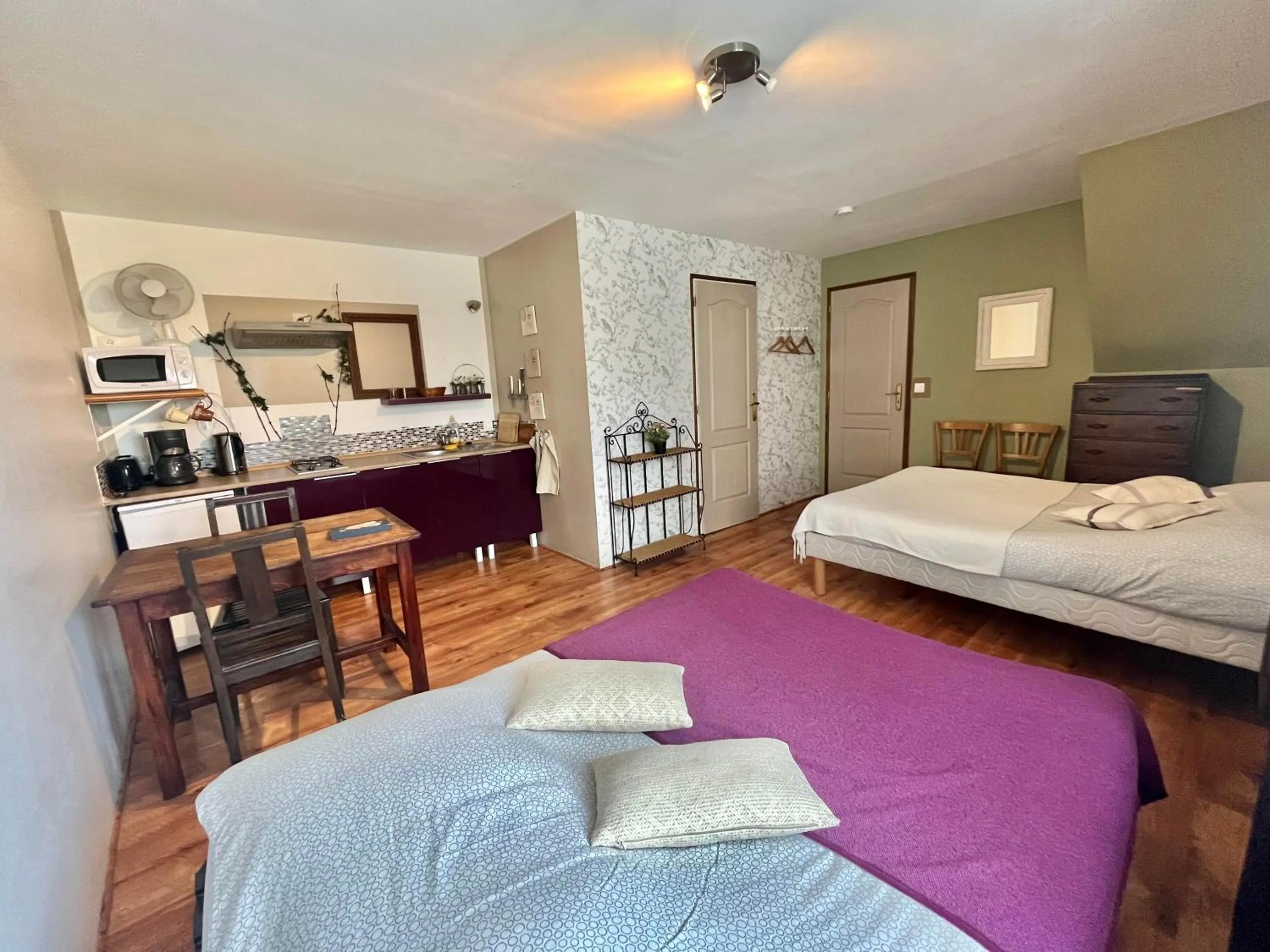 Bed in Chambres d'Hôtes La Vallée des Vignes