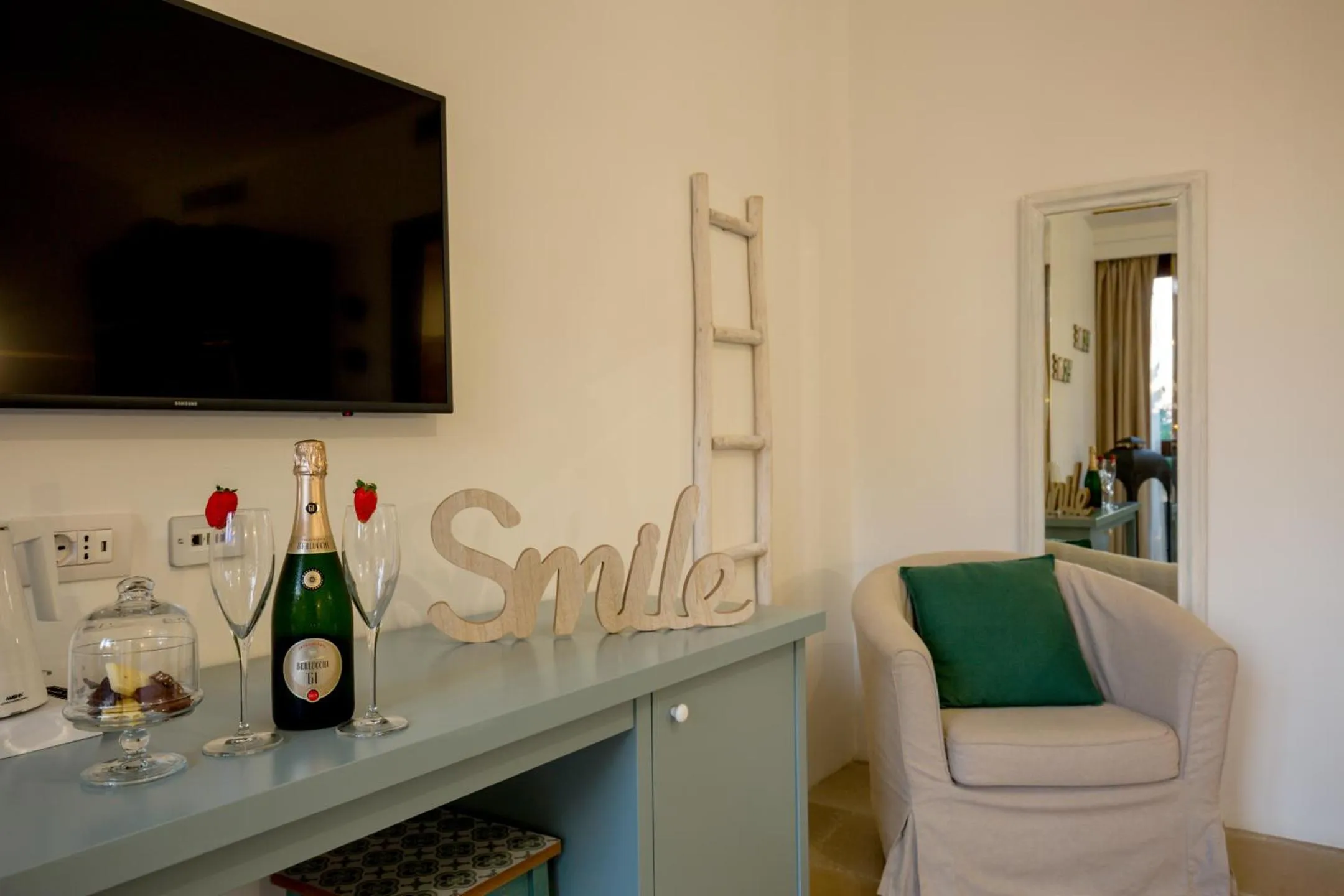 Meals in Romantic Relais Sorrento