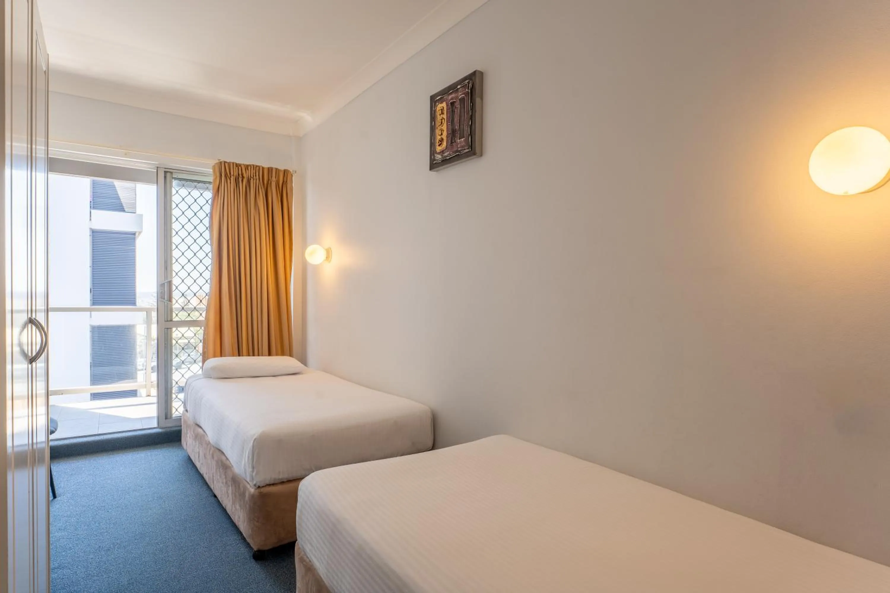 Bedroom, Bed in Port Aloha Motel