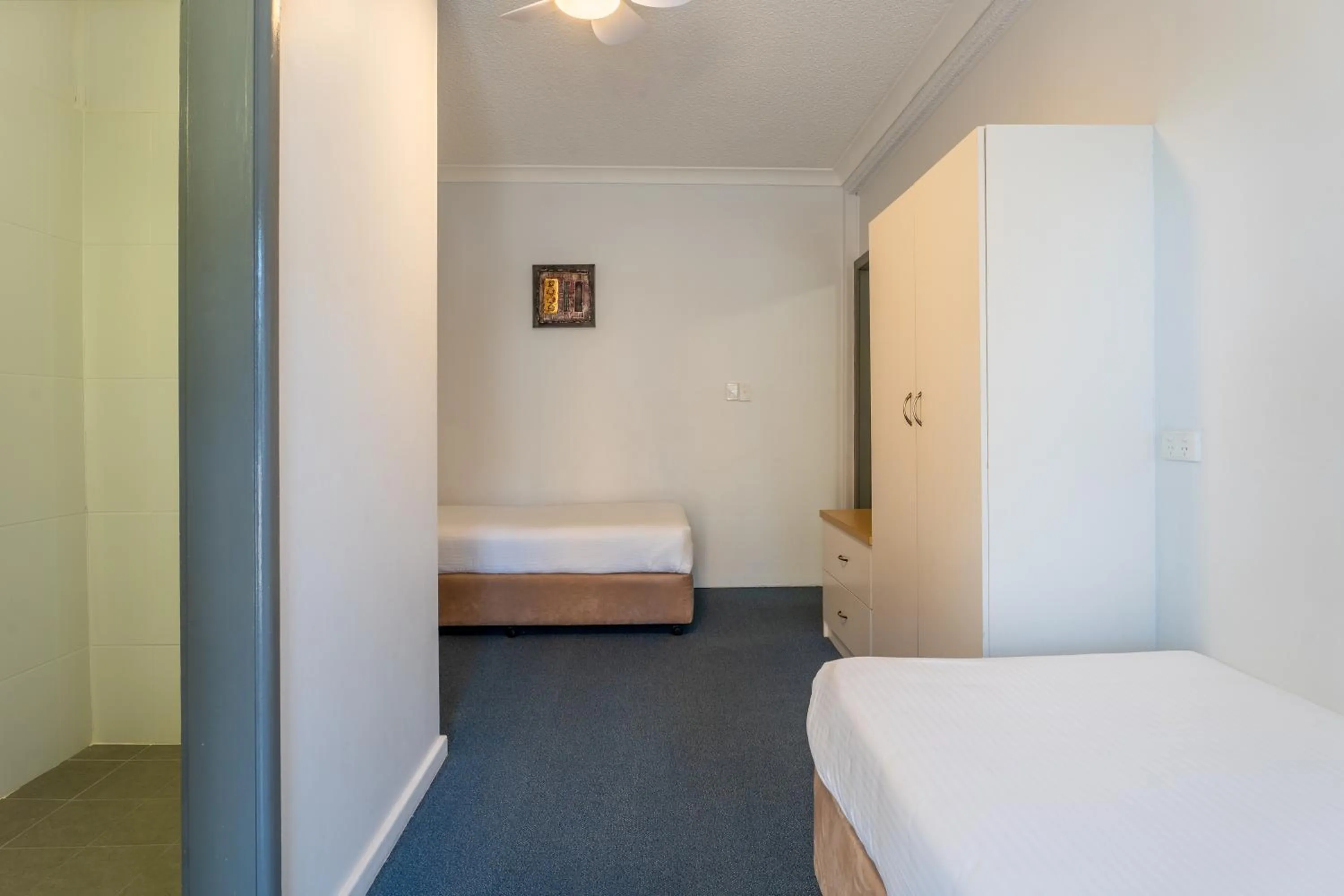 Bedroom, Bed in Port Aloha Motel