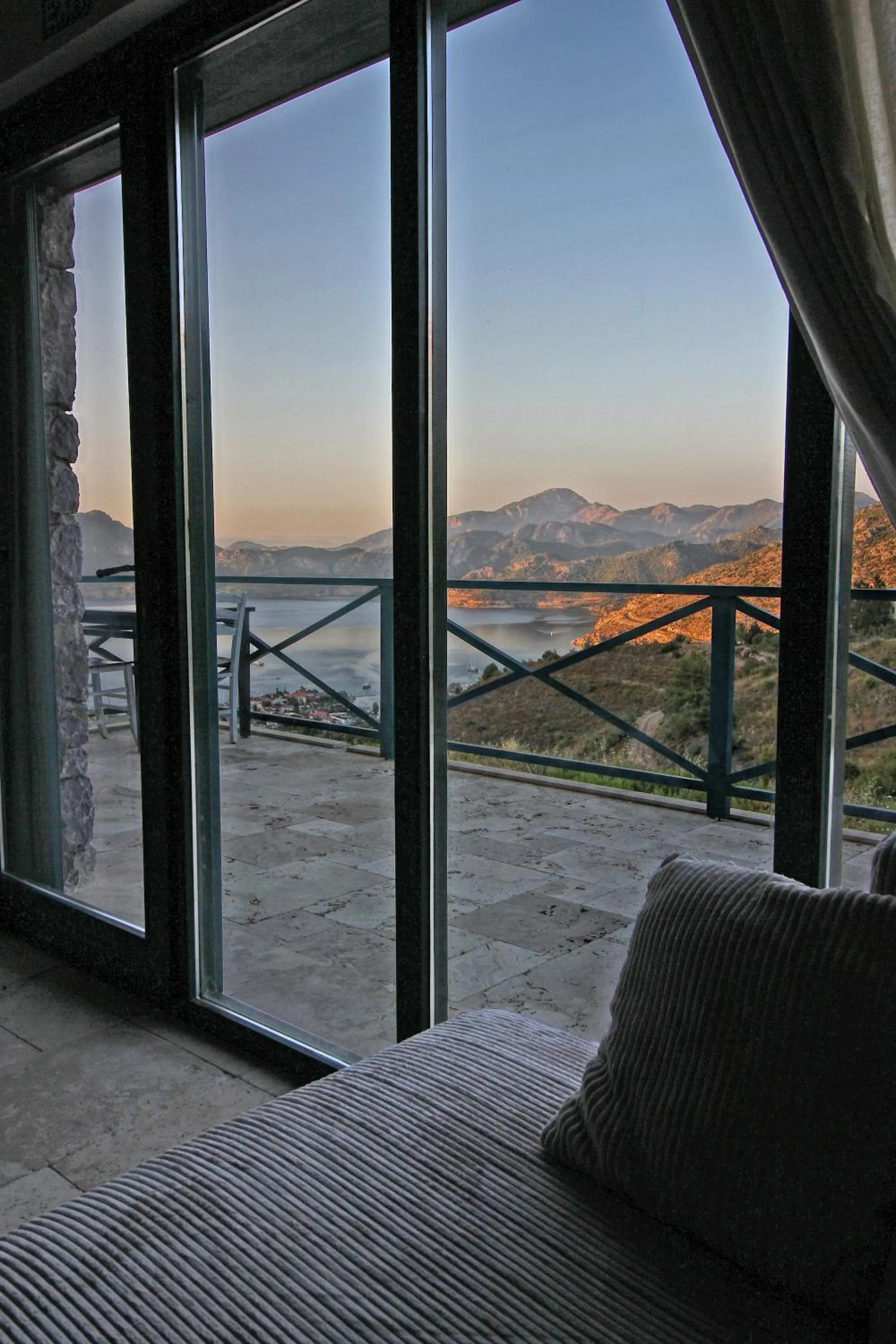 Balcony/Terrace, Bed in Kekik Otel Selimiye