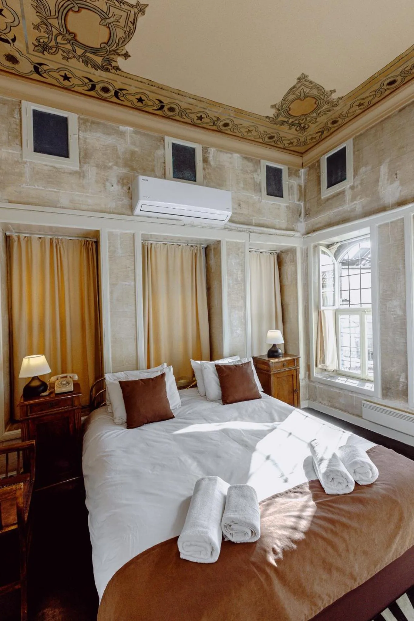 Bedroom, Bed in Anadolu Evleri