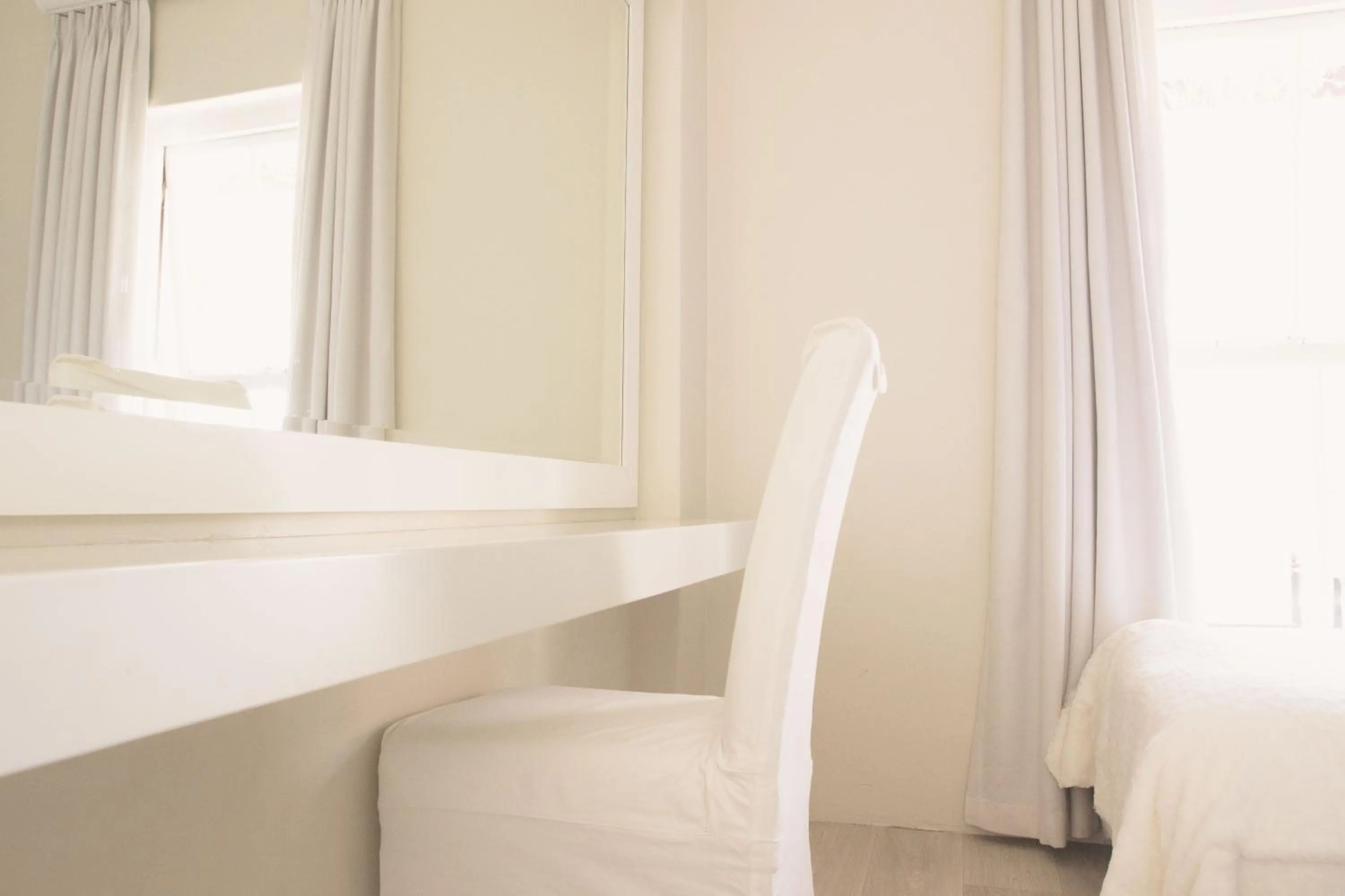 hair dresser, Bed in Homestead Villas