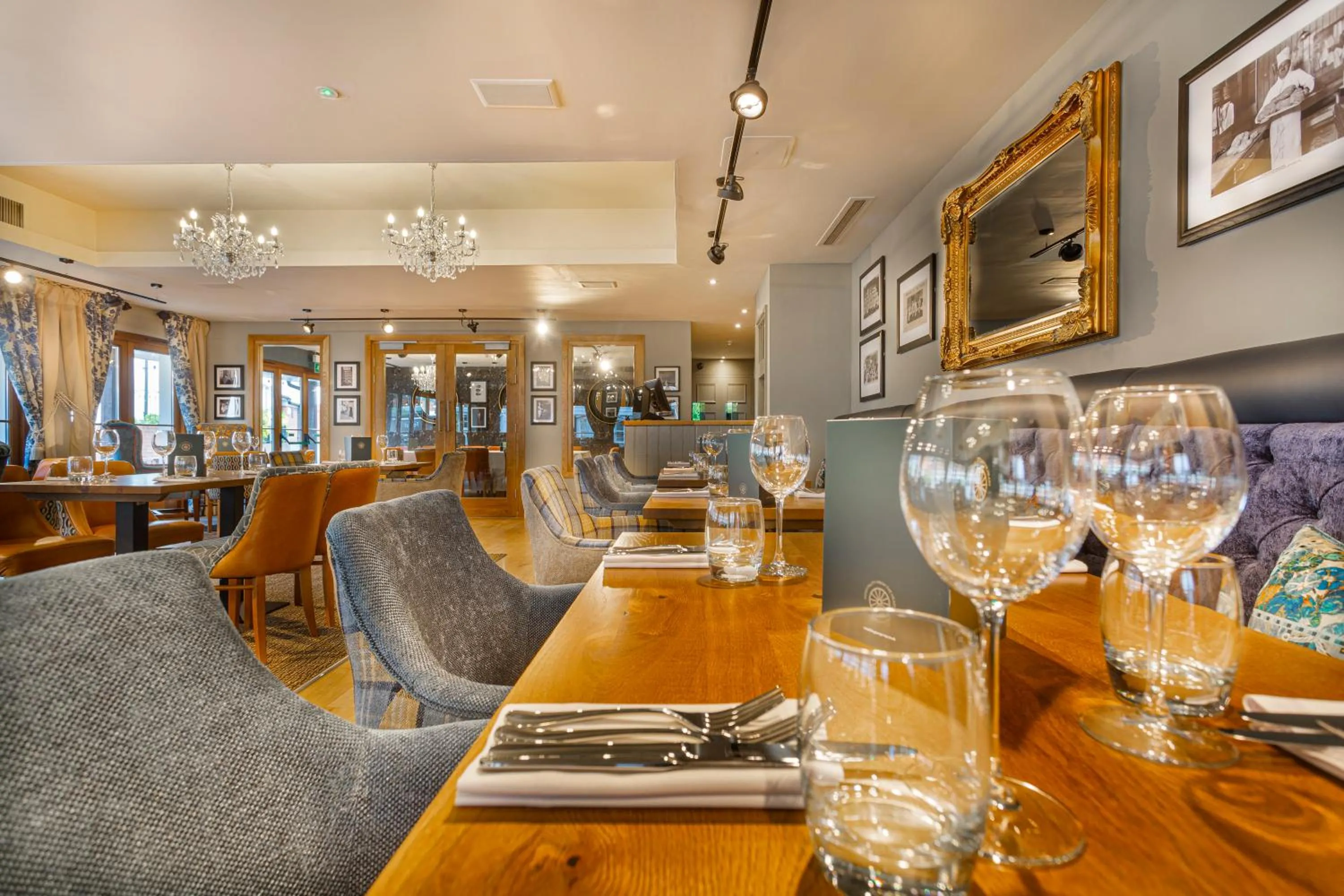 Restaurant/places to eat in The White Horse Hotel, Romsey, Hampshire - The Coaching Inn Group