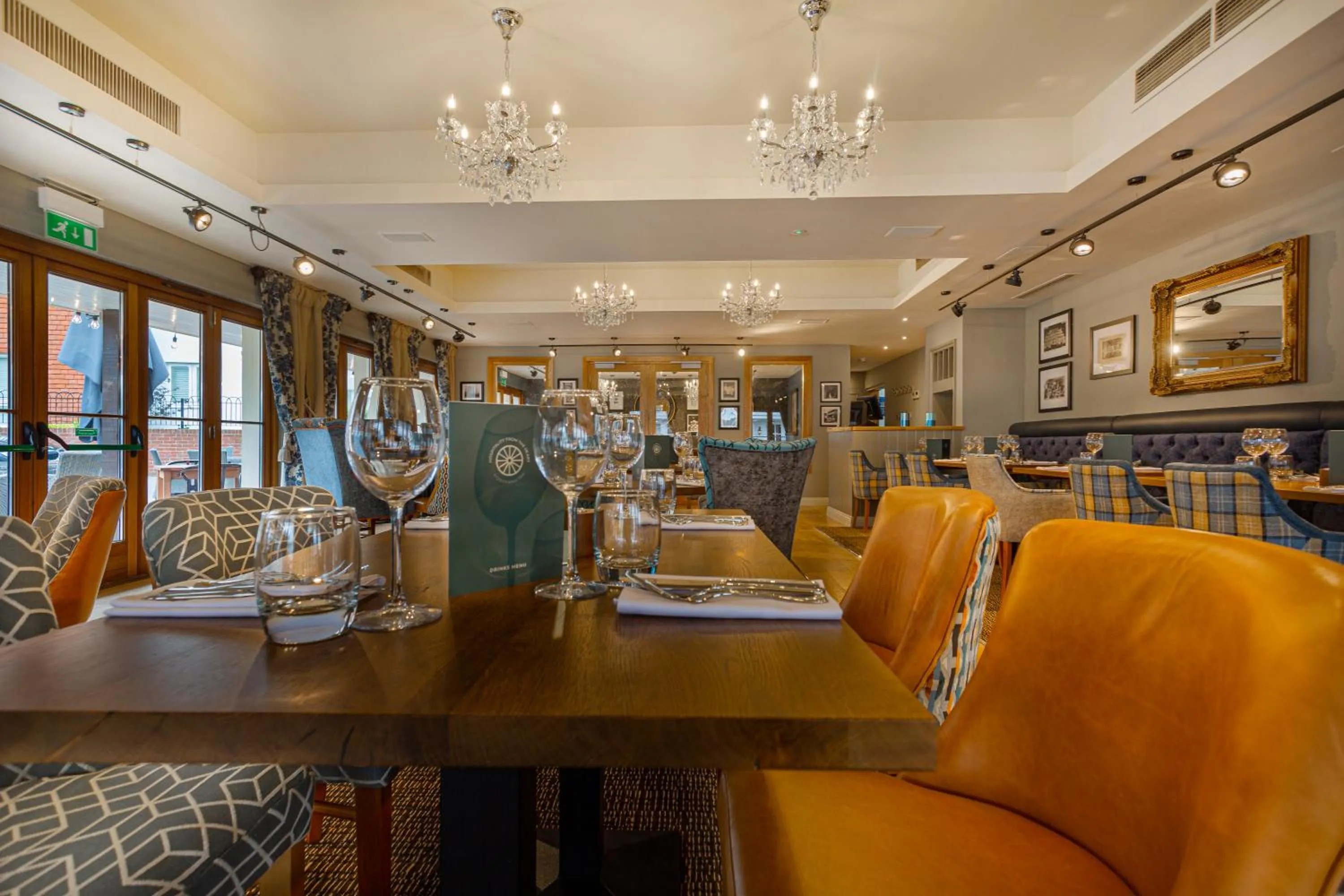 Restaurant/places to eat in The White Horse Hotel, Romsey, Hampshire - The Coaching Inn Group
