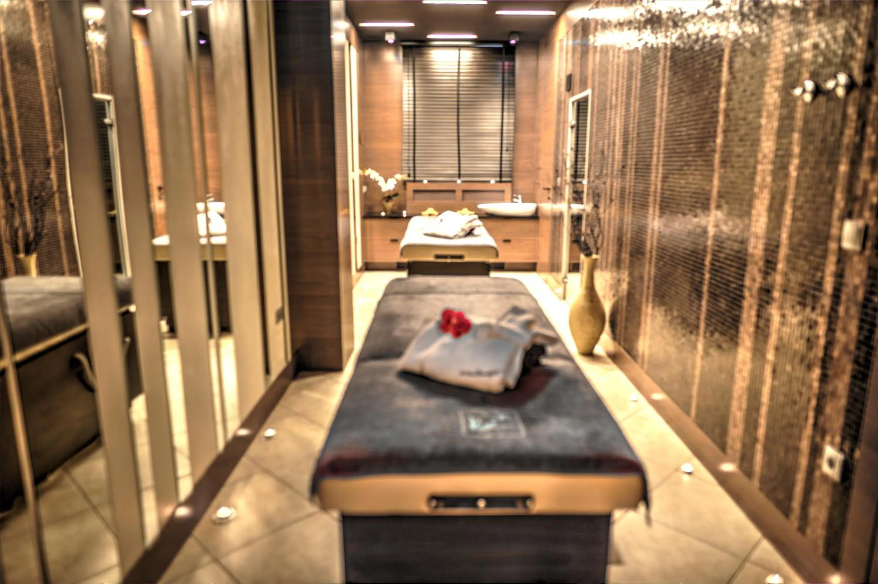 Massage in Hotel Afrodyta Business & Spa