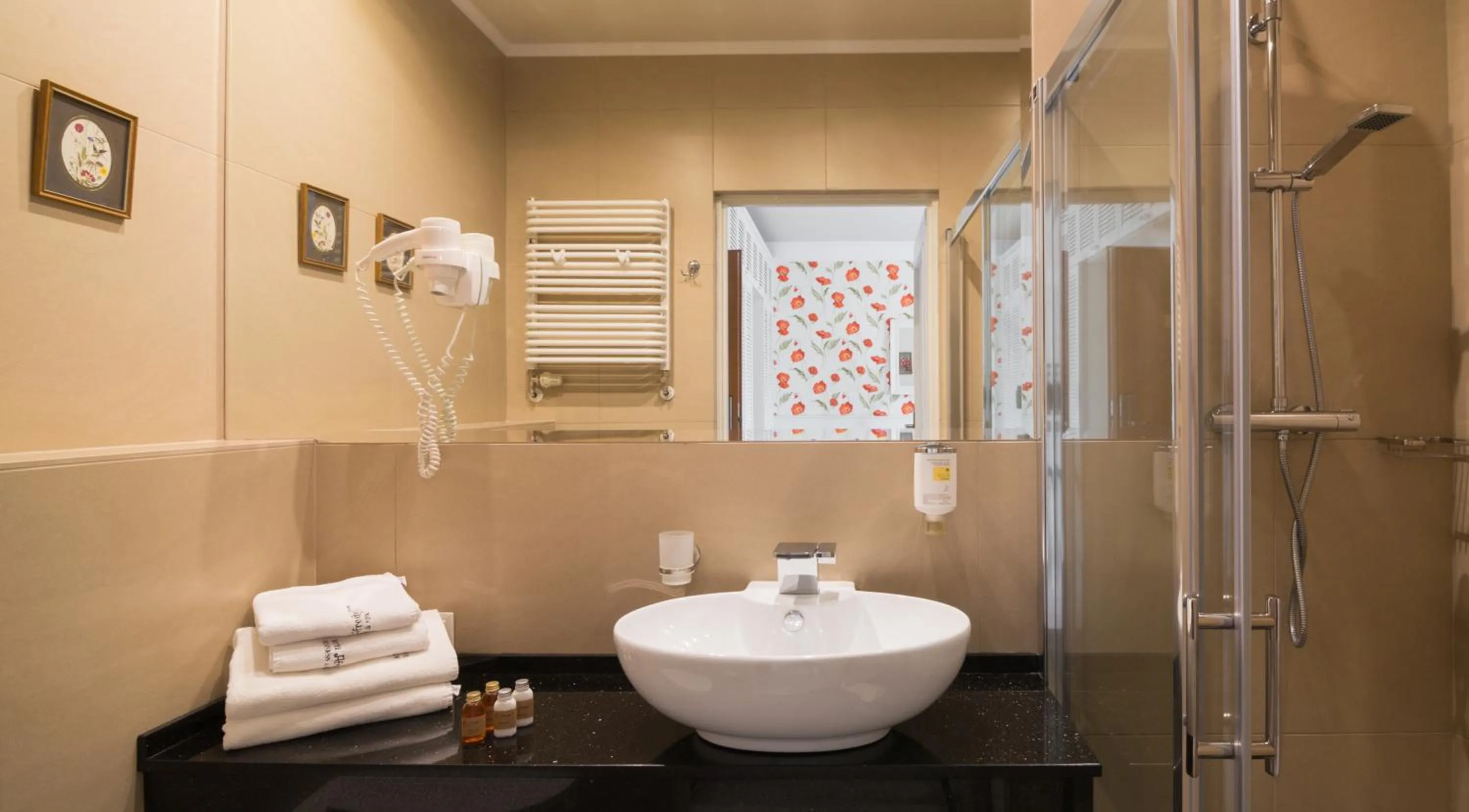 Bathroom in Hotel Afrodyta Business & Spa