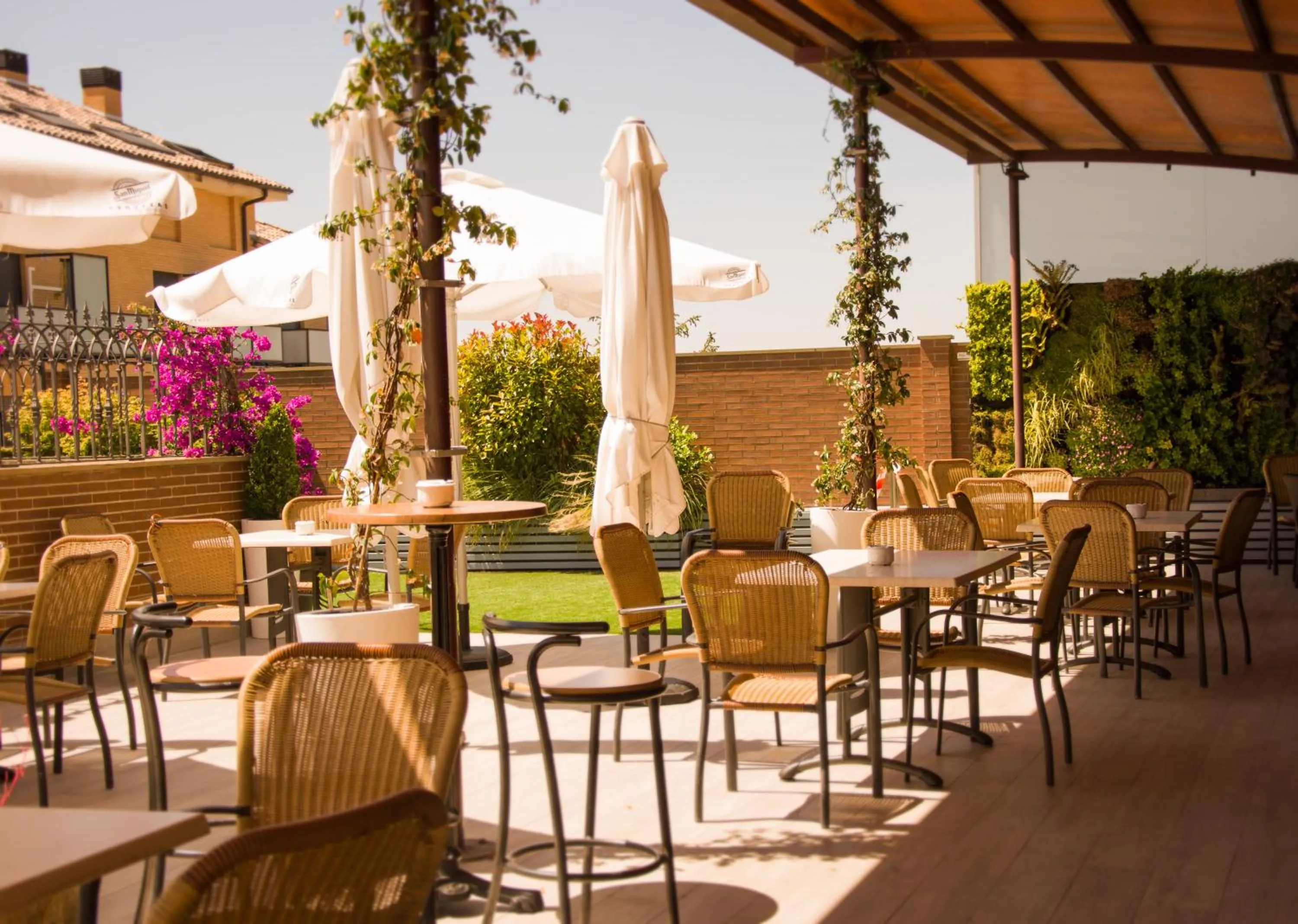 Day in Hotel Villa de Larraga