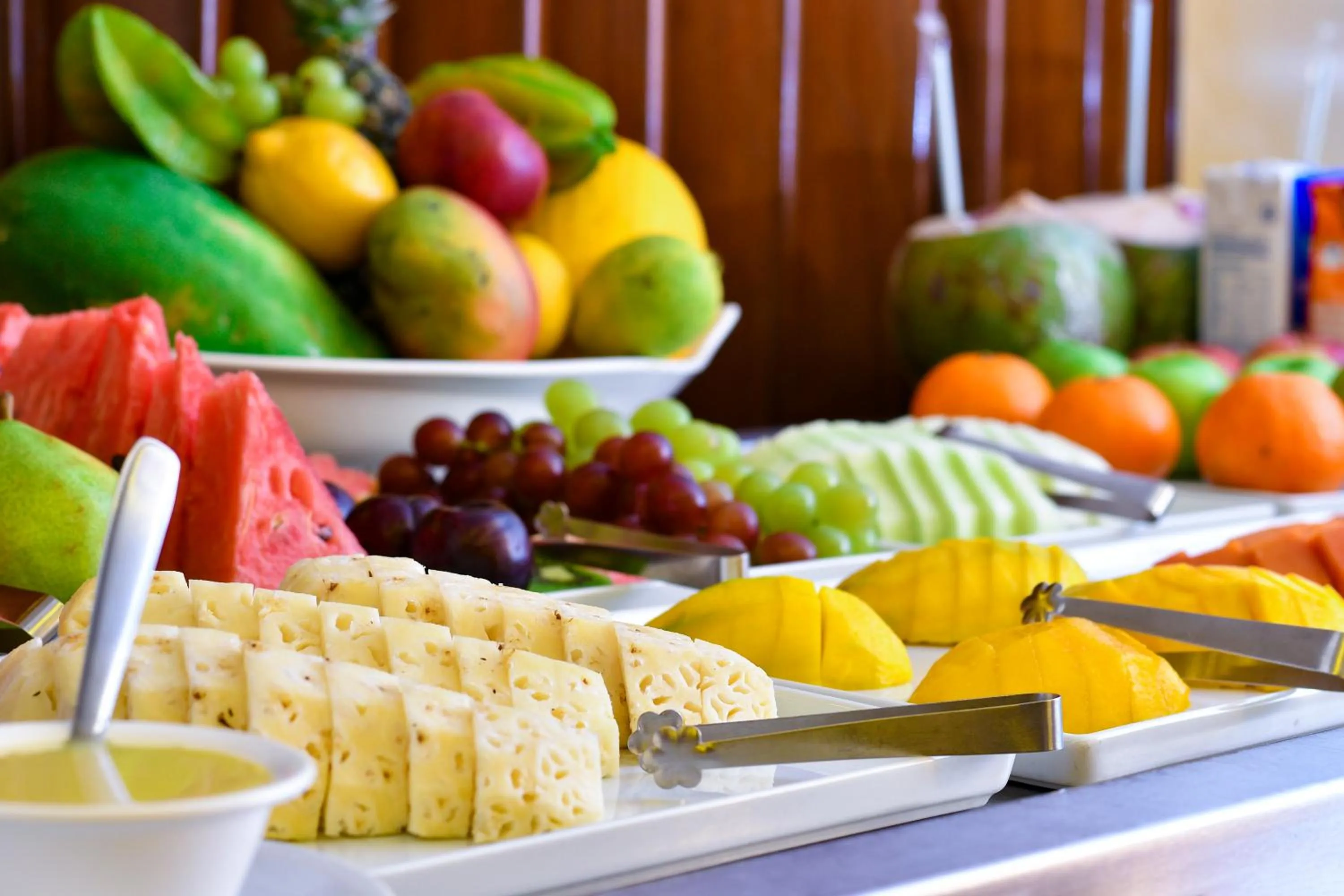 Breakfast in Littoral Gold Flat