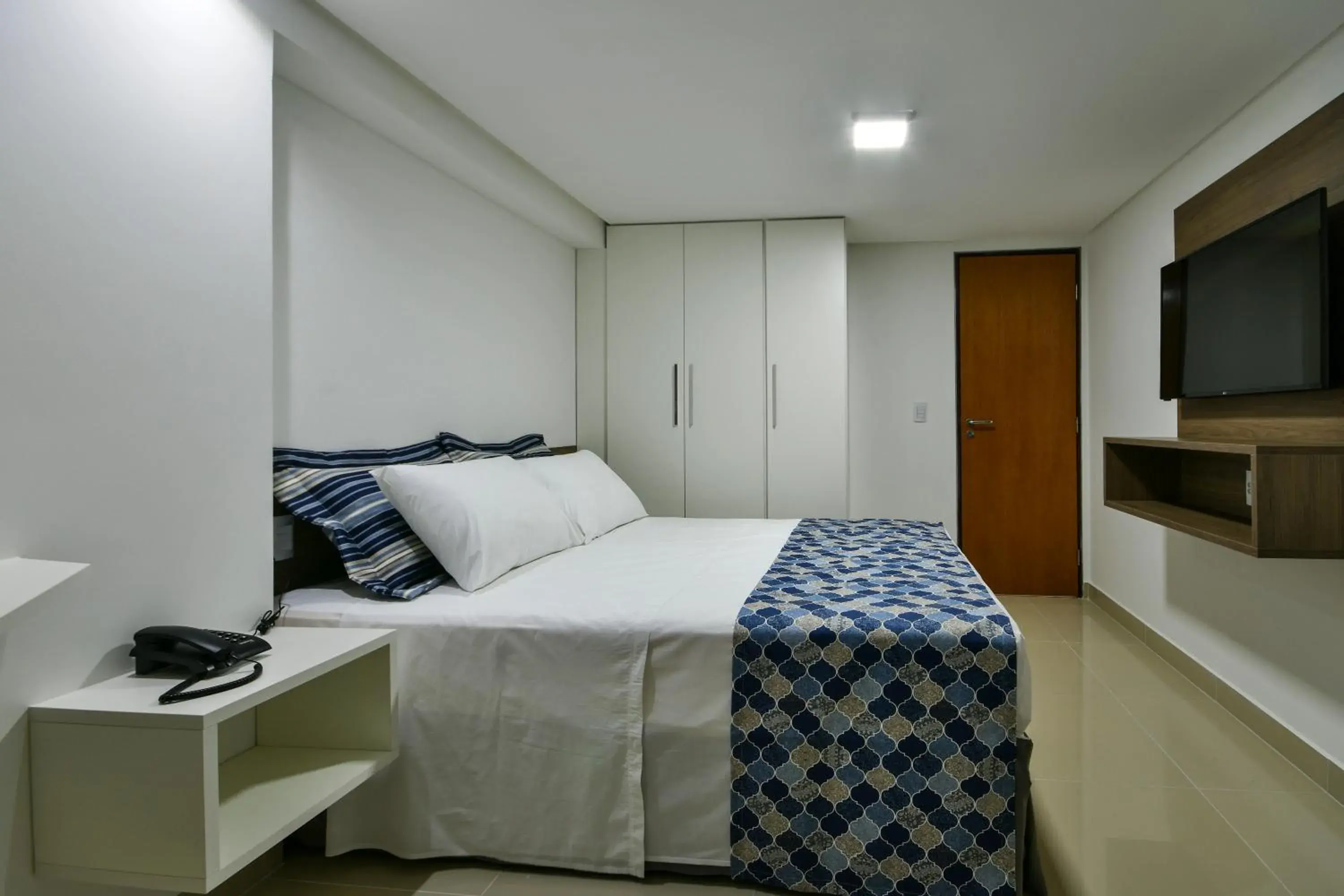 Comfort Triple Room in Littoral Gold Flat Comfort Triple Room in Littoral Gold Flat