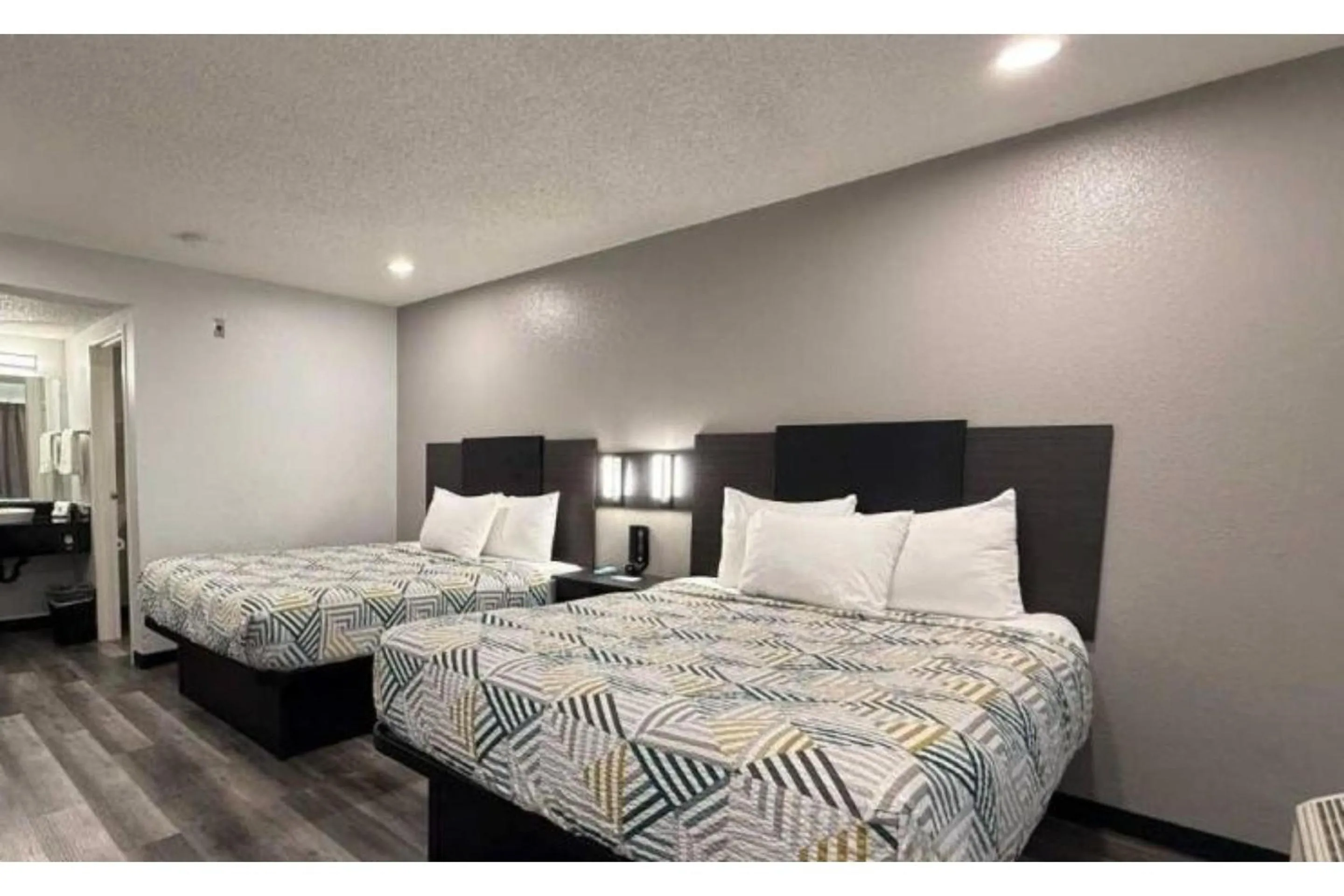 Bed in Motel 6-Palm Desert, CA - Palm Springs Area