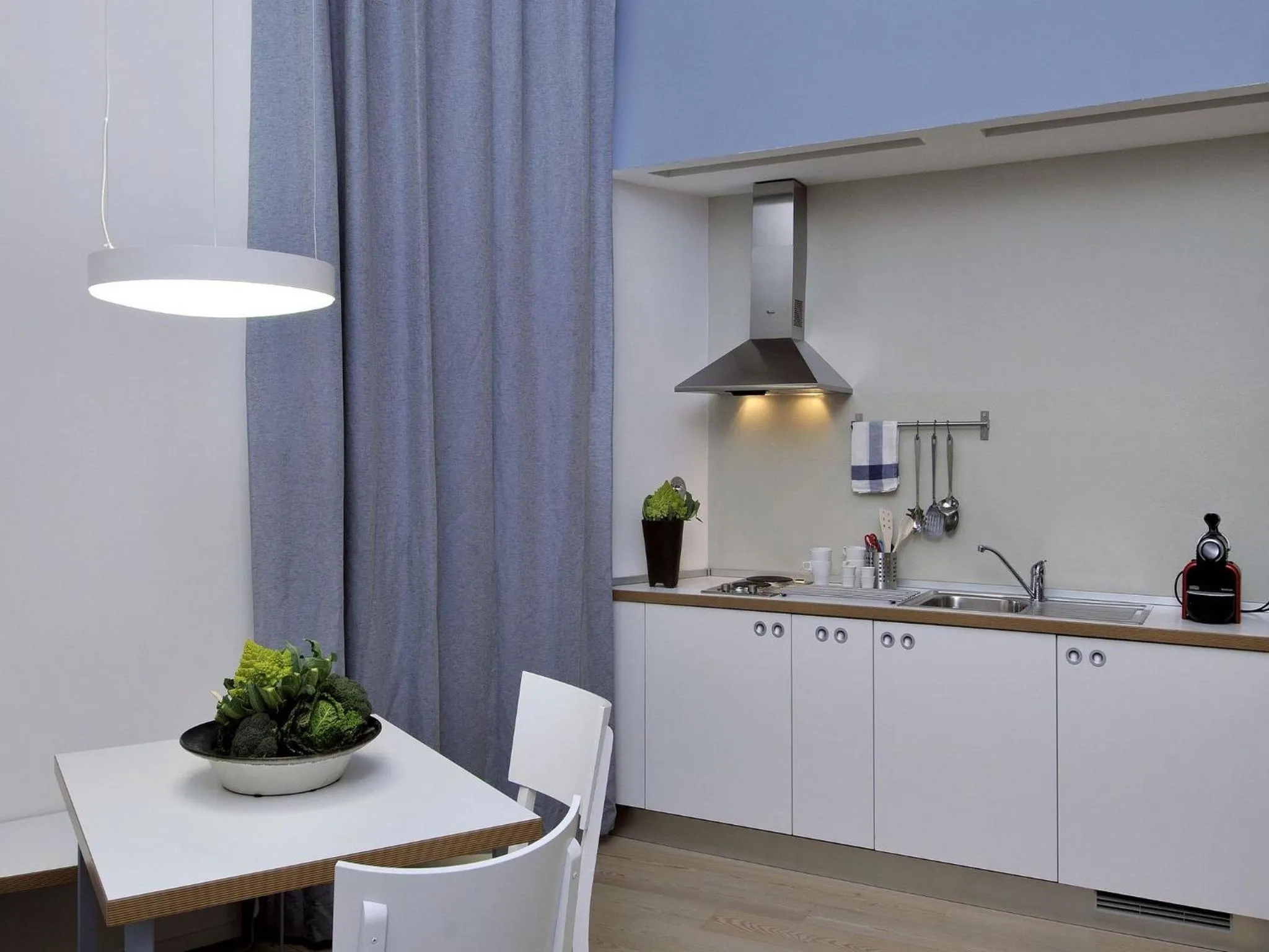 Kitchen or kitchenette in Villa Aruch