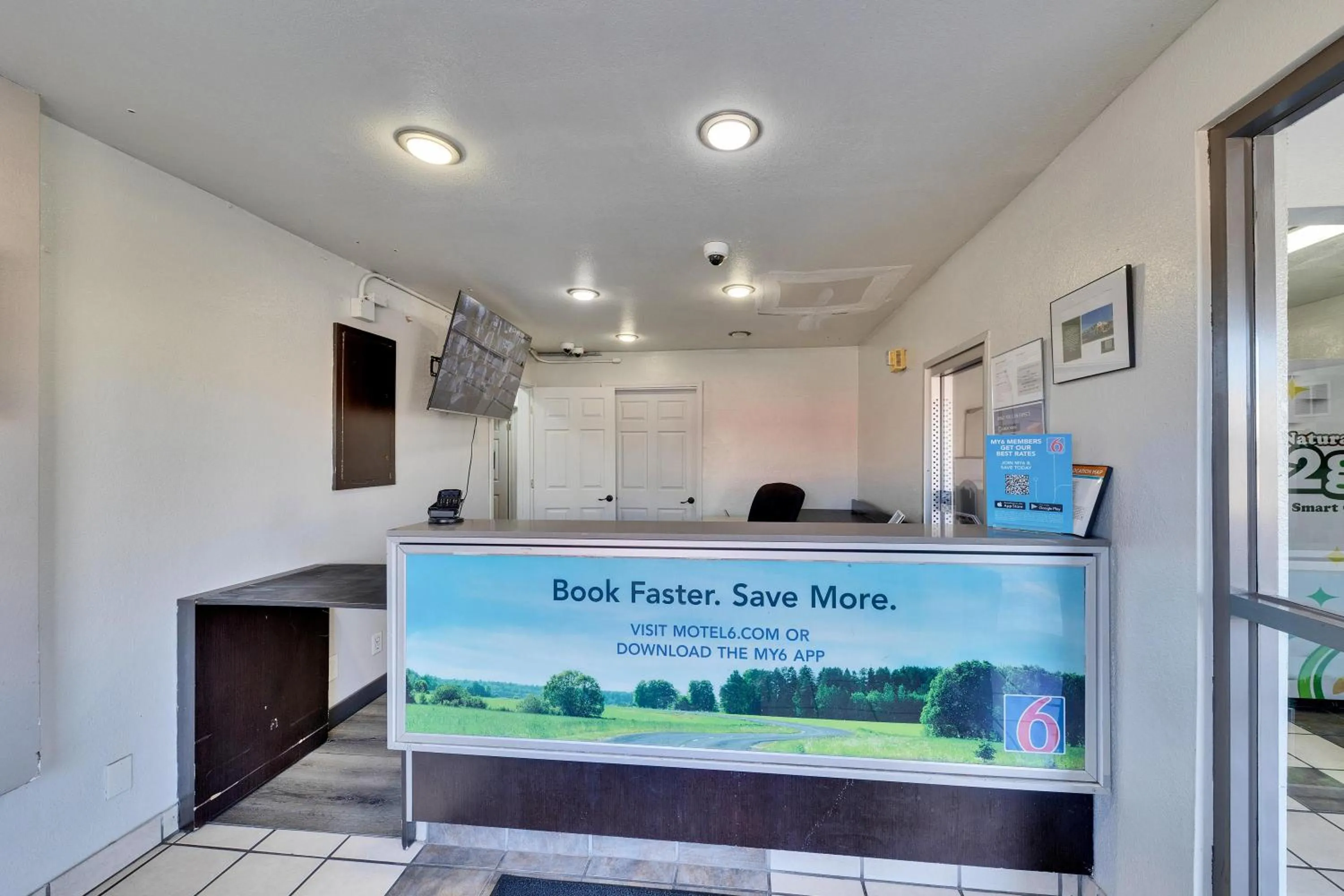 Lobby or reception in Motel 6-Austin, TX - Airport - South