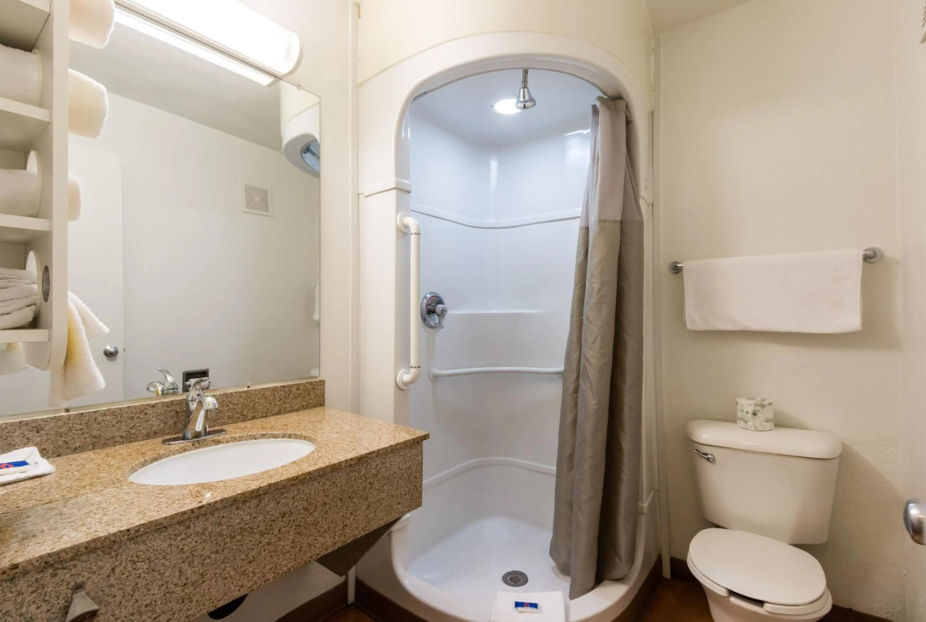 Bathroom in Motel 6-Austin, TX - Airport - South