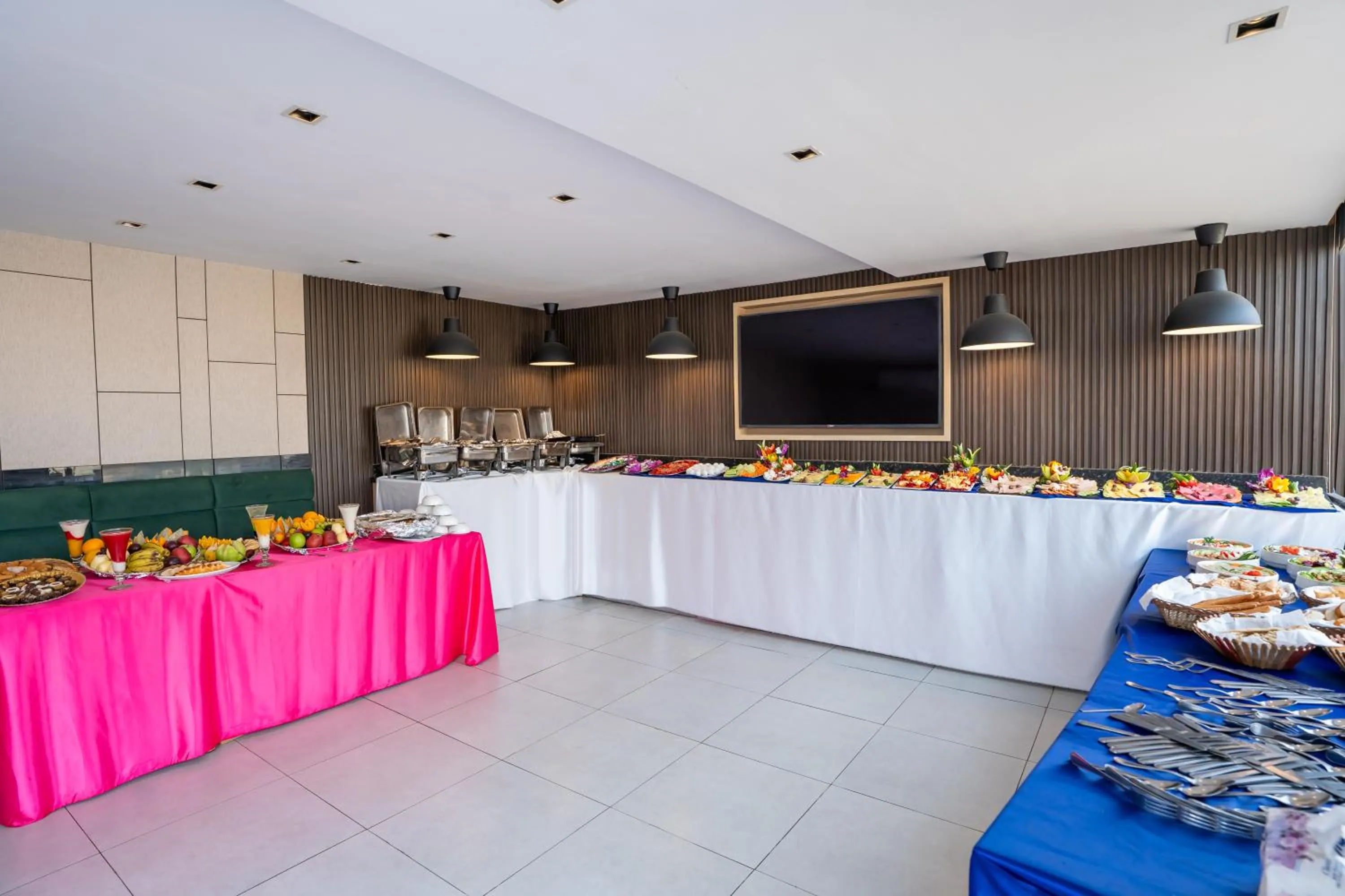 Hayat Pyramids View Hotel