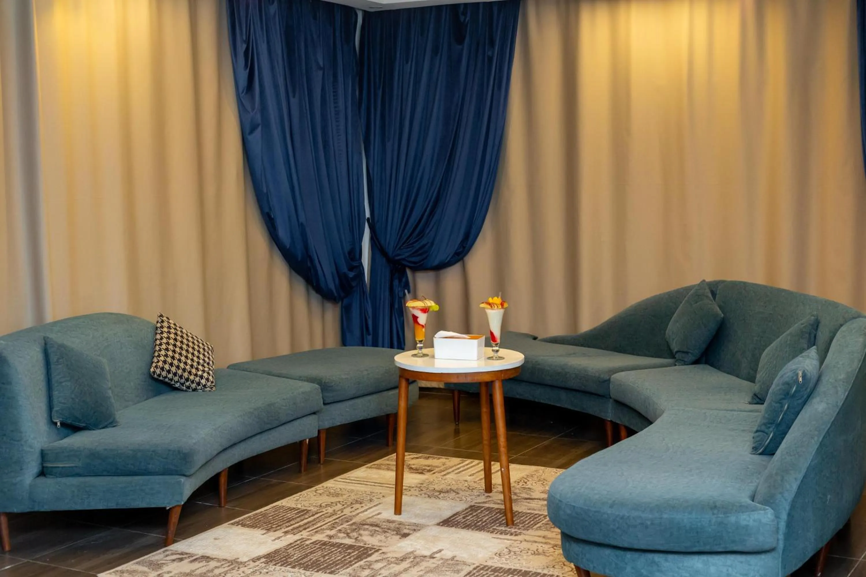 Hayat Pyramids View Hotel