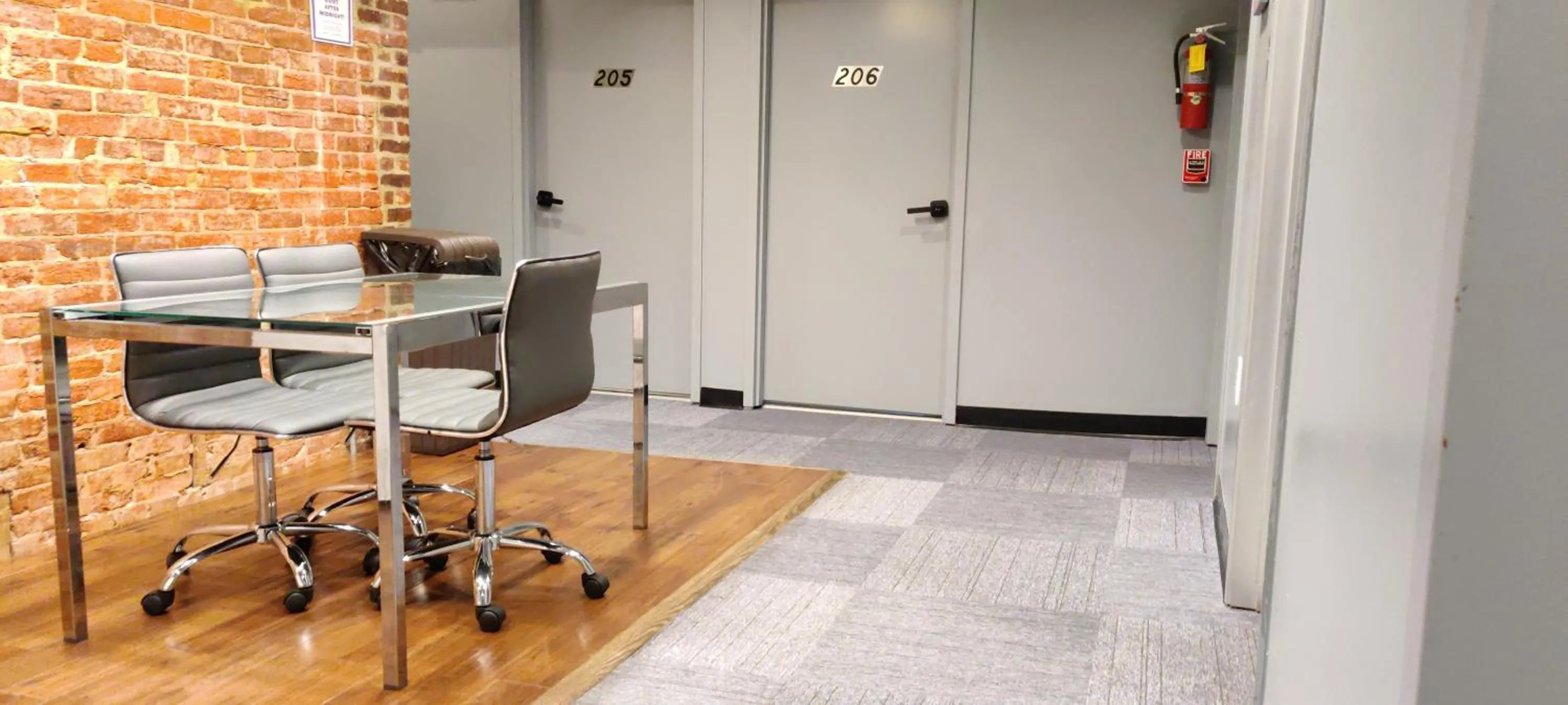 Communal lounge/ TV room in U Street Capsule Hostel