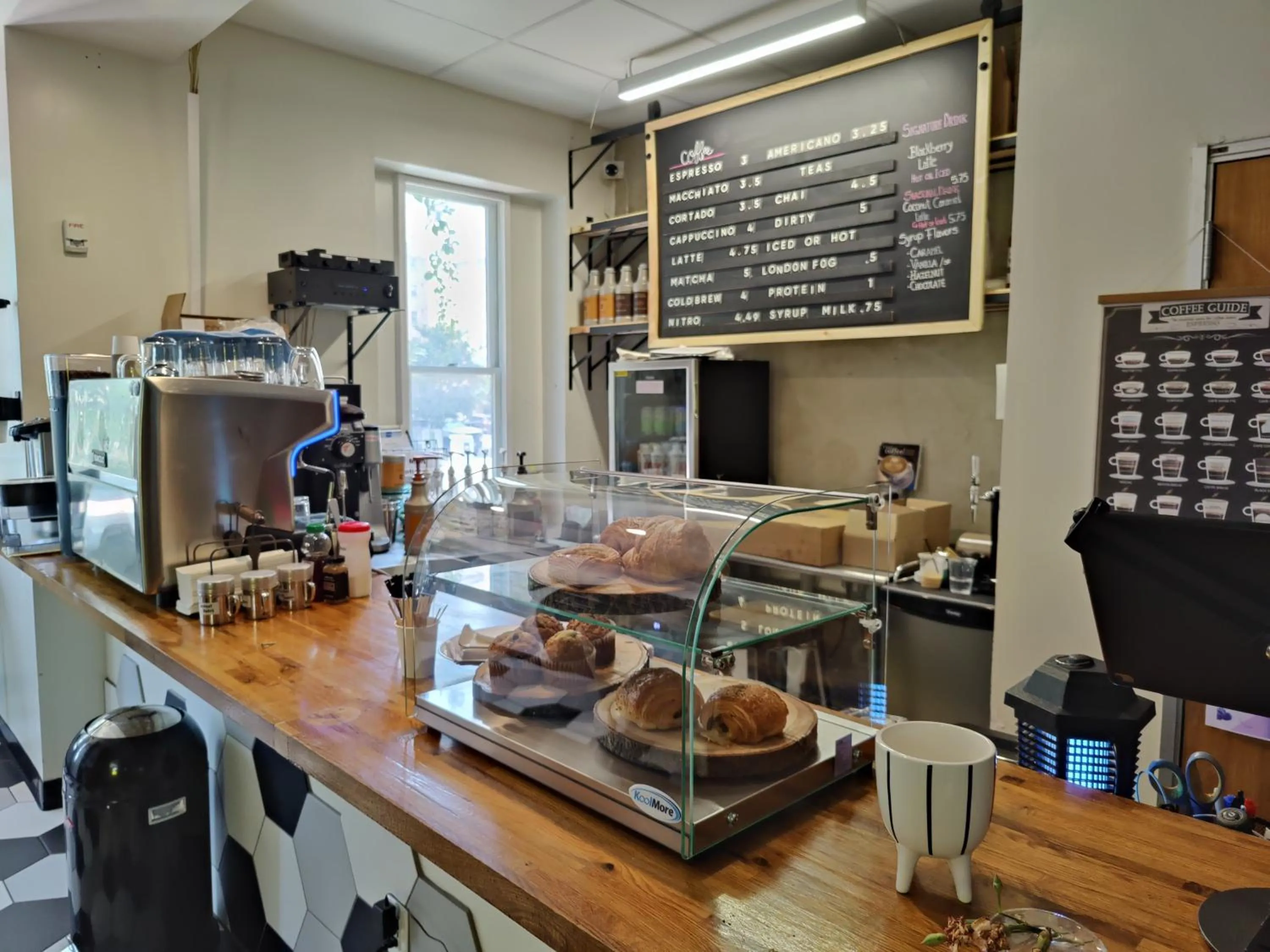 Lobby or reception in U Street Capsule Hostel