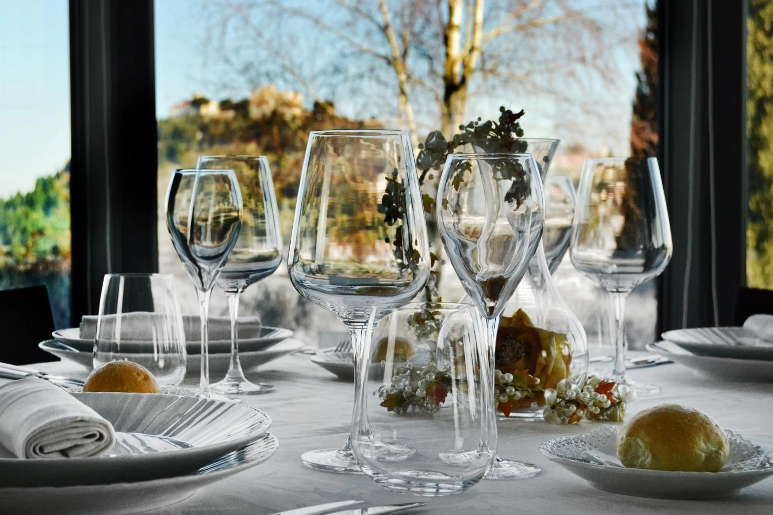 Restaurant/places to eat in don guglielmo panoramic hotel & spa