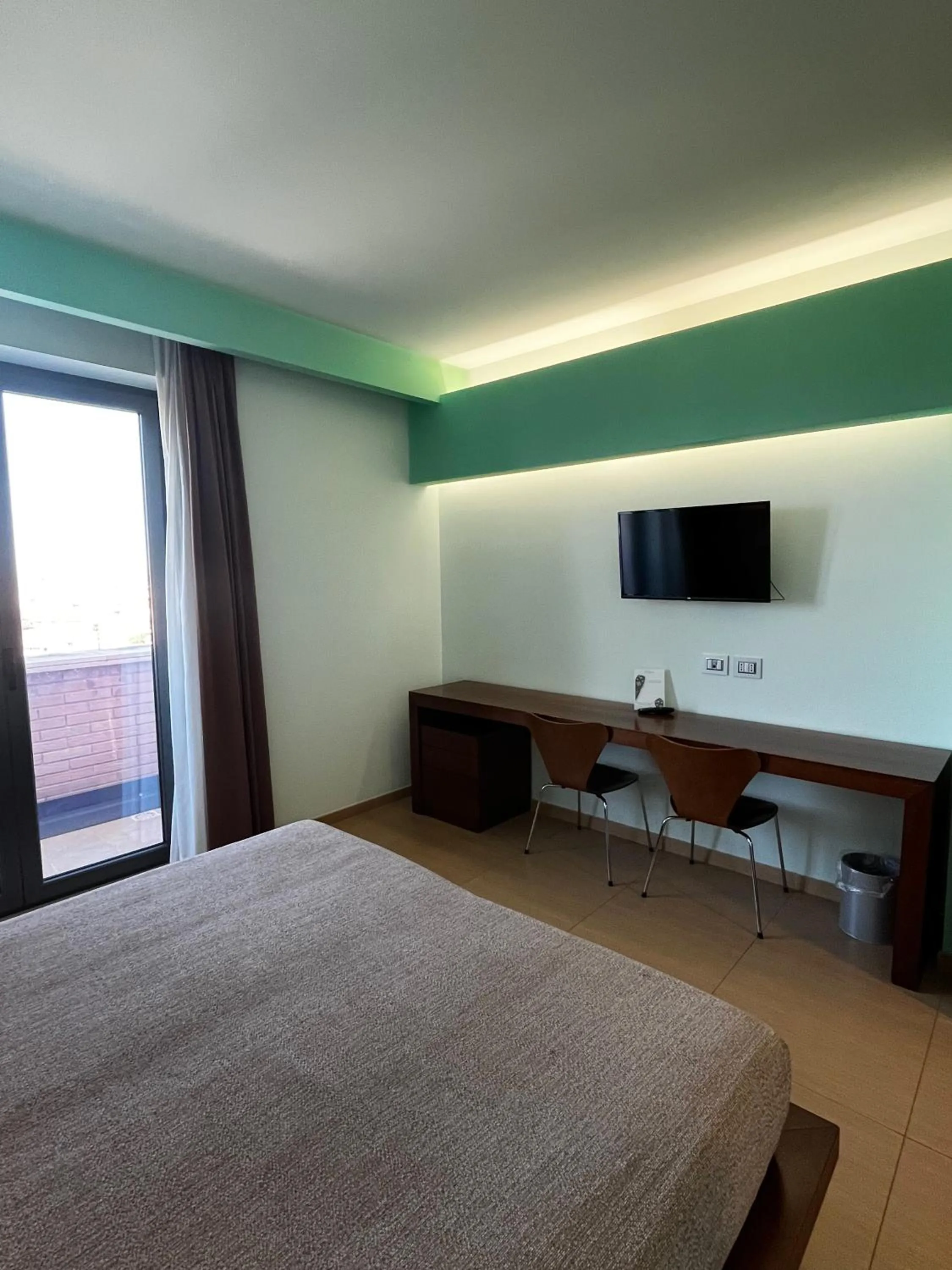 Hot Tub, Bed in don guglielmo panoramic hotel & spa