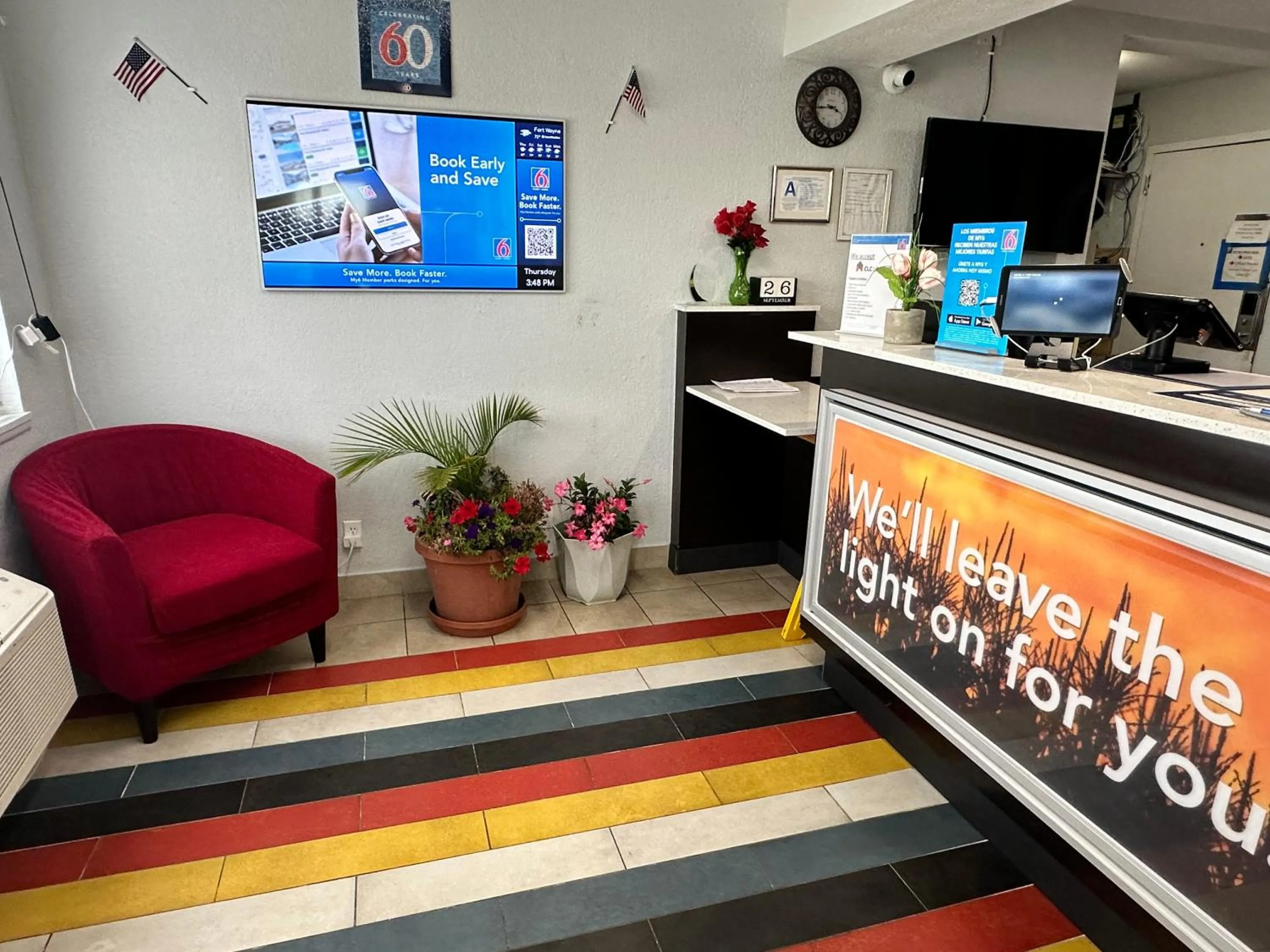 Lobby or reception in Motel 6-Fort Wayne, IN