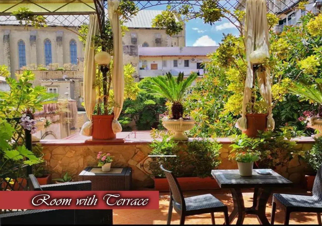 Superior Double or Twin Room with Terrace in Bed & Breakfast Medea Superior Double or Twin Room with Terrace in Bed & Breakfast Medea