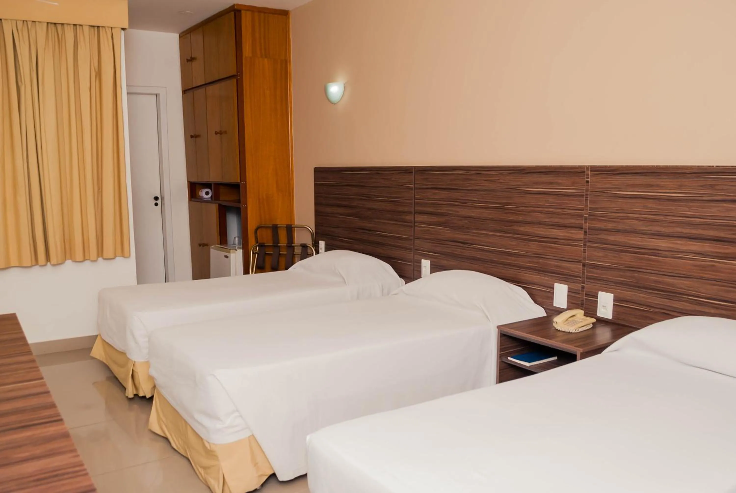 Photo of the whole room, Bed in Abba Hotel