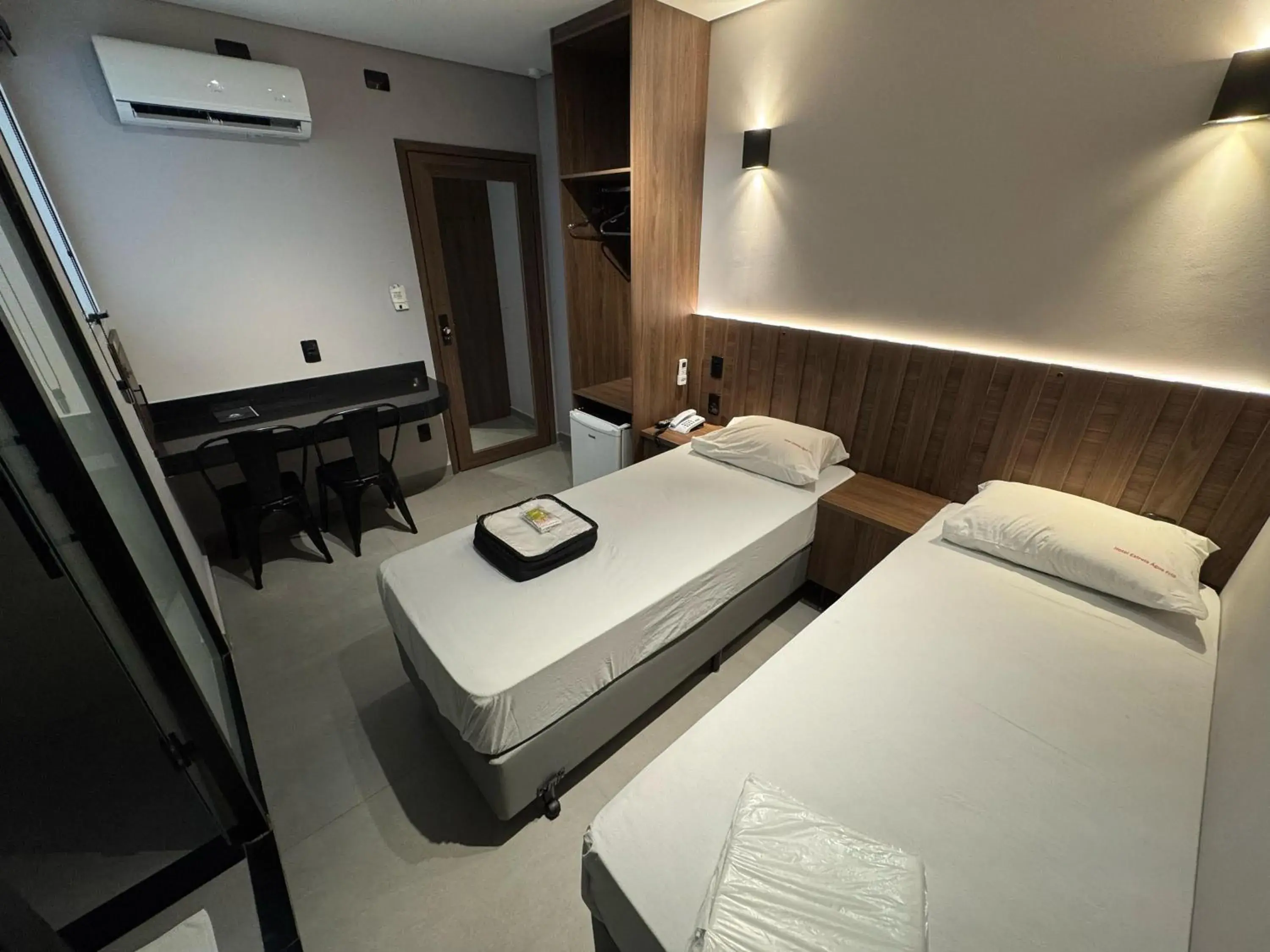 Twin Room in Hotel Estrela da Agua Fria Twin Room in Hotel Estrela da Agua Fria