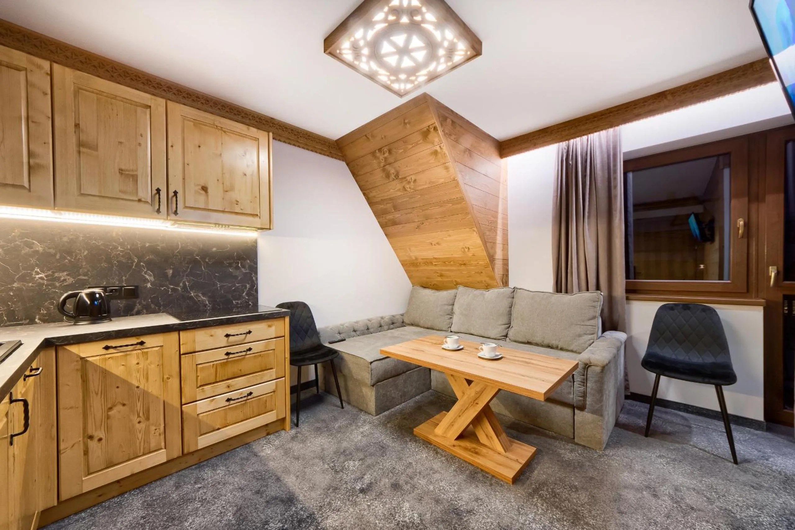 Coffee/tea facilities in Apartamenty Willa Kamila Zakopane z Jacuzzi