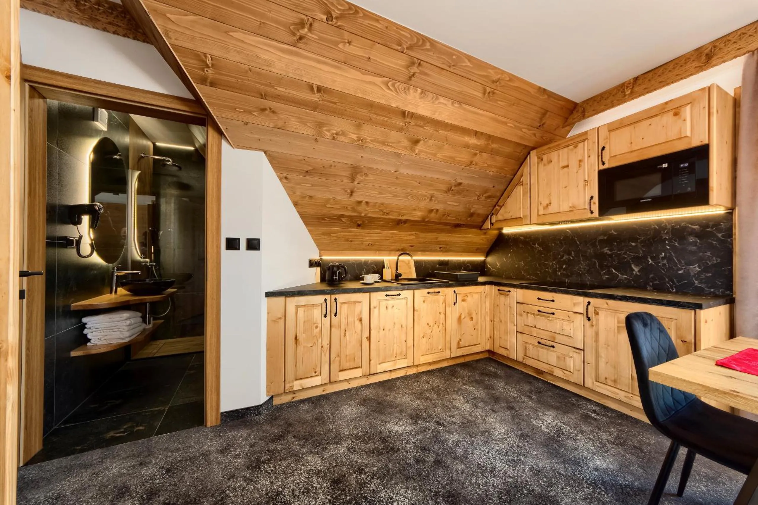 Shower in Apartamenty Willa Kamila Zakopane z Jacuzzi