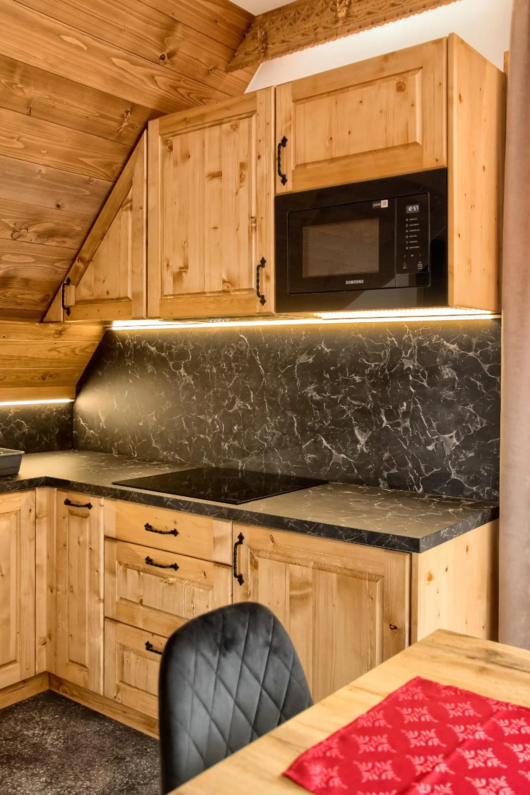 Coffee/tea facilities in Apartamenty Willa Kamila Zakopane z Jacuzzi