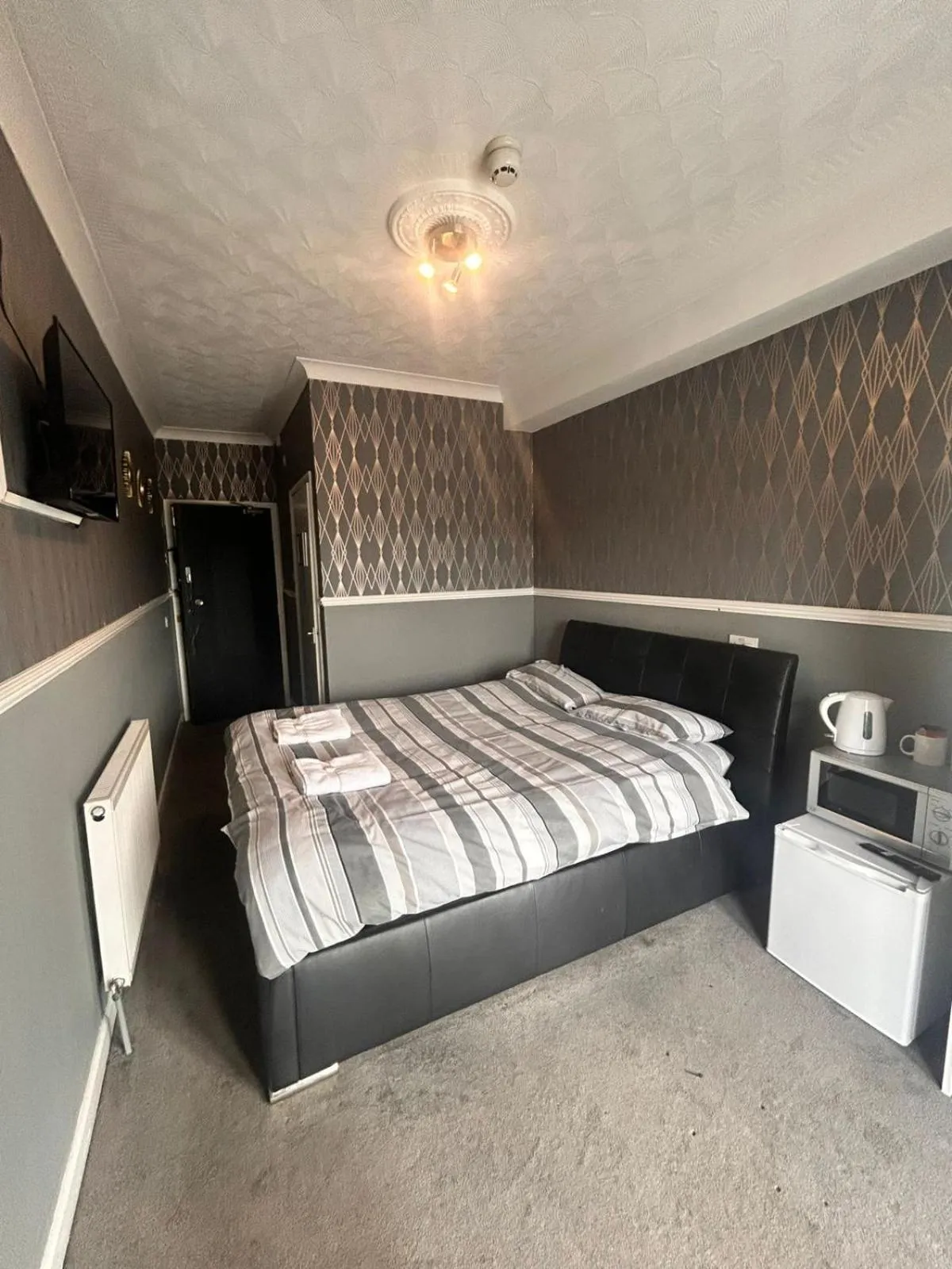 Bedroom in The Majestic