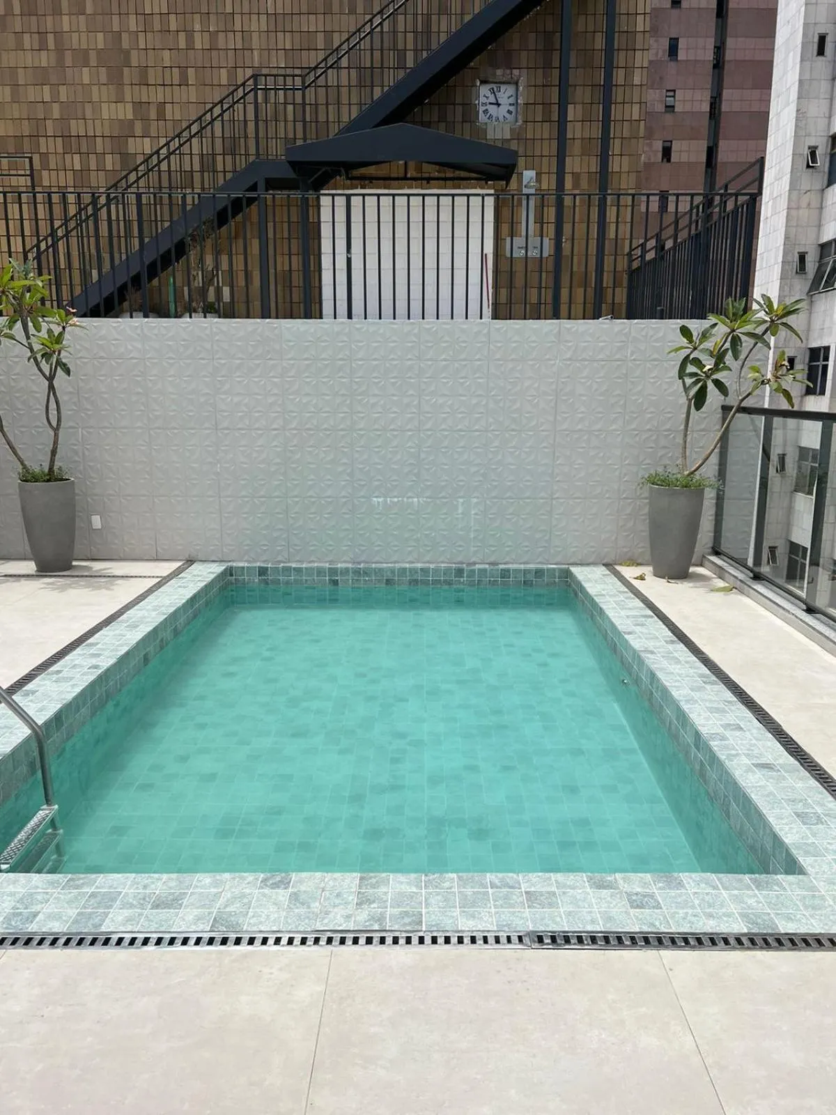 Pool view in Savassi Hotel