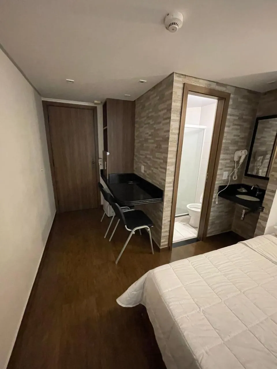 Bed in Calandre Hotel