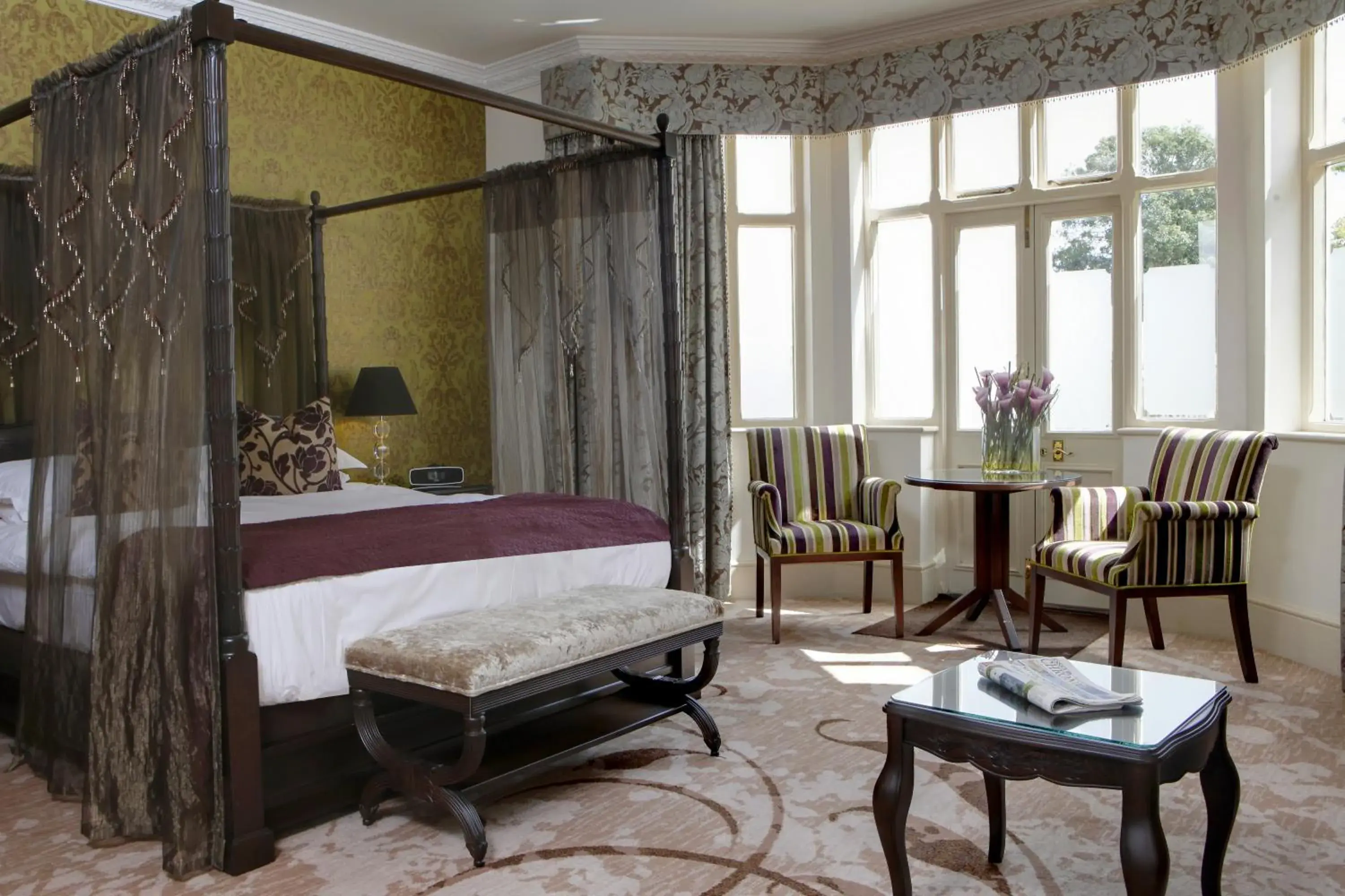Double Room with Four Poster Bed in Pontlands Park Hotel Double Room with Four Poster Bed in Pontlands Park Hotel