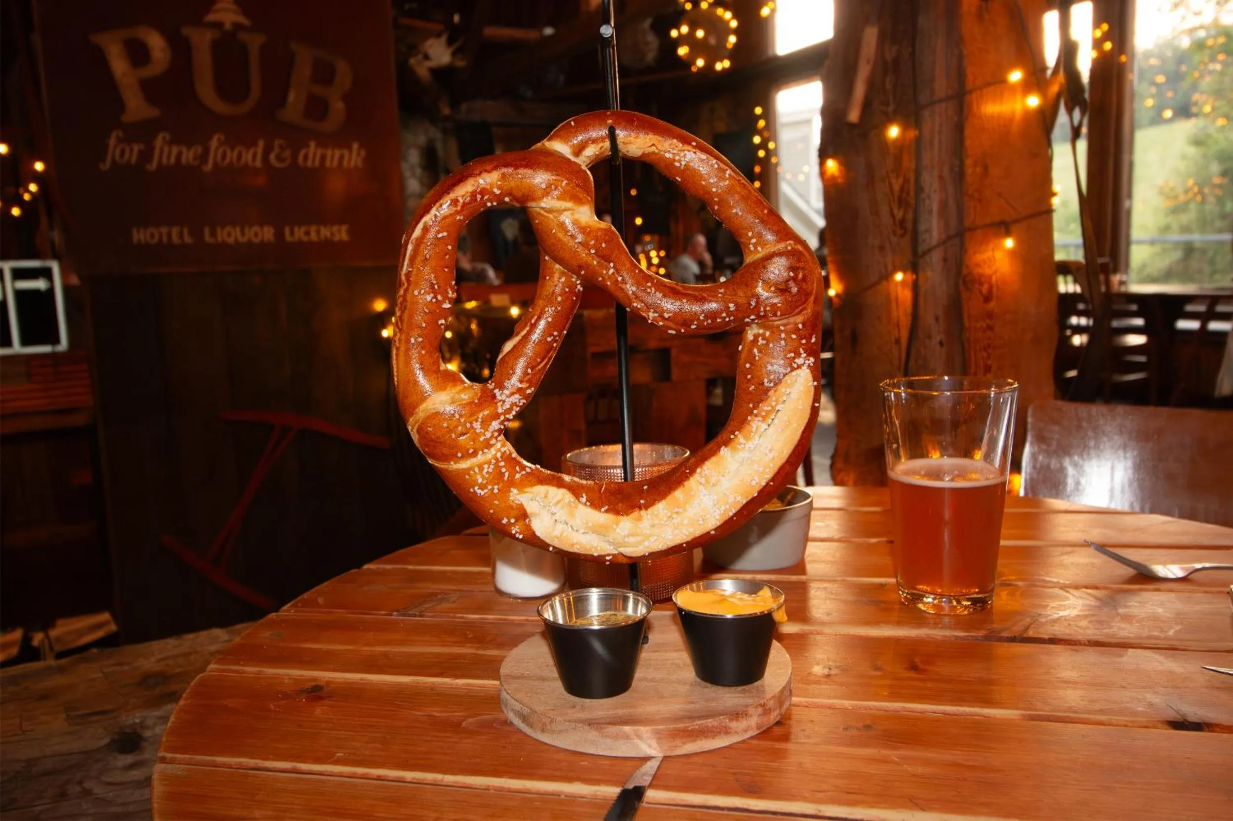 Food in Whitneys Inn at Black Mountain