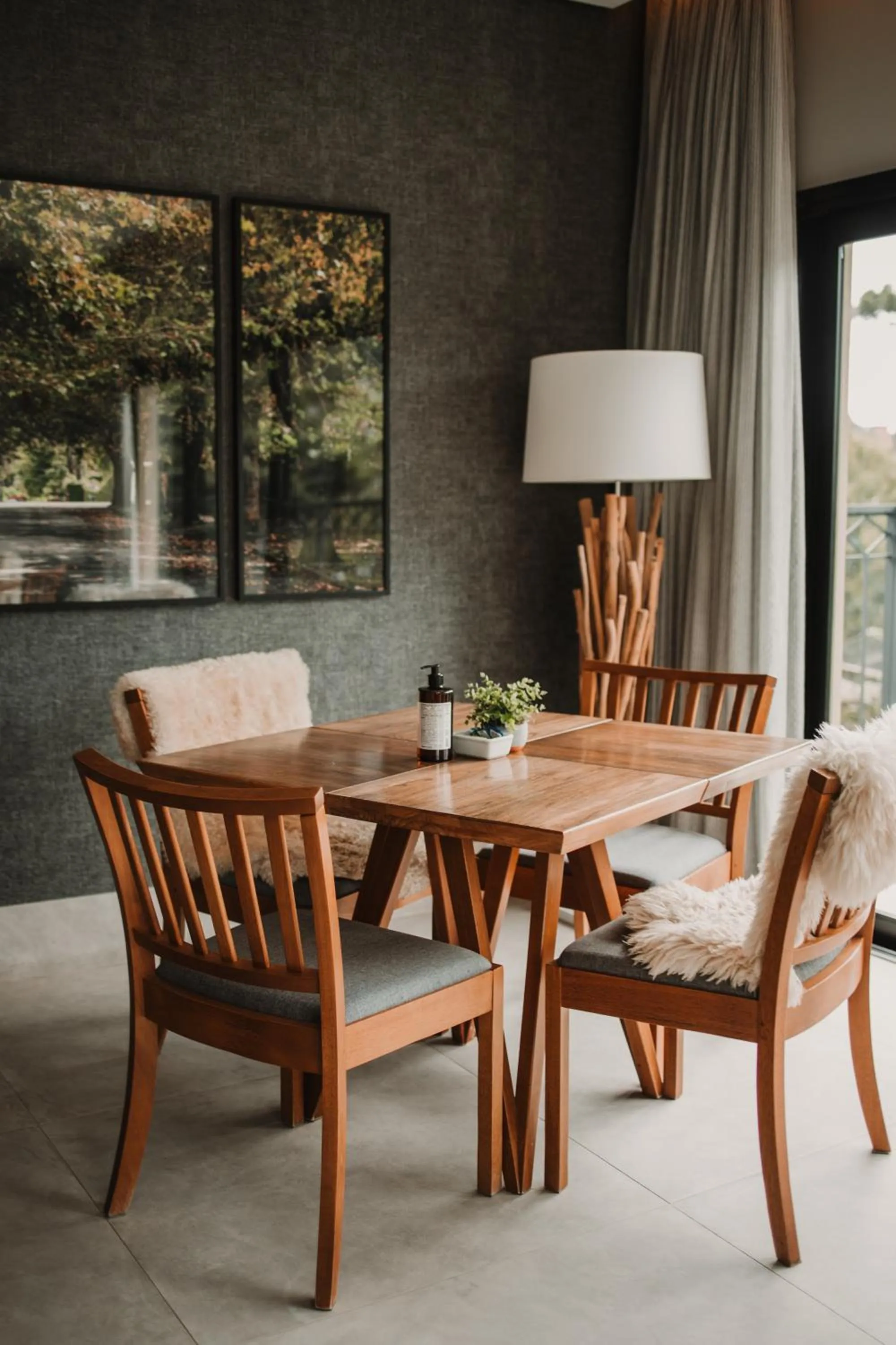 Seating area in Villa Amistà Campos do Jordão