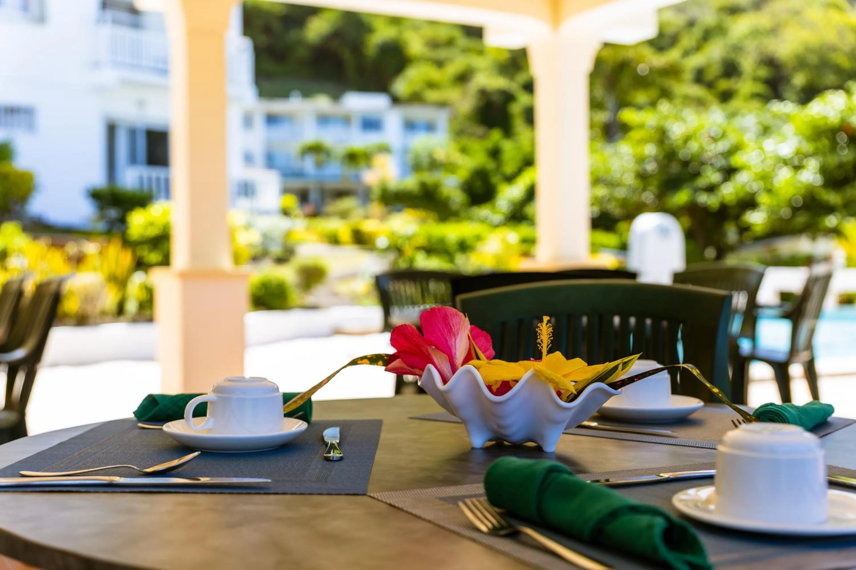 Restaurant/places to eat in Siesta Hotel