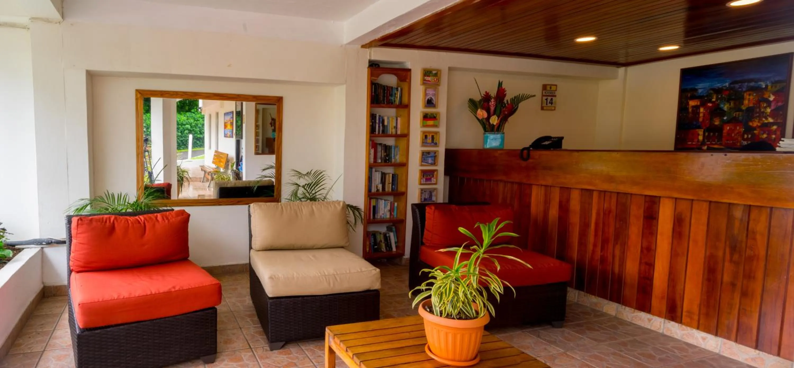 Facade/entrance in Siesta Hotel