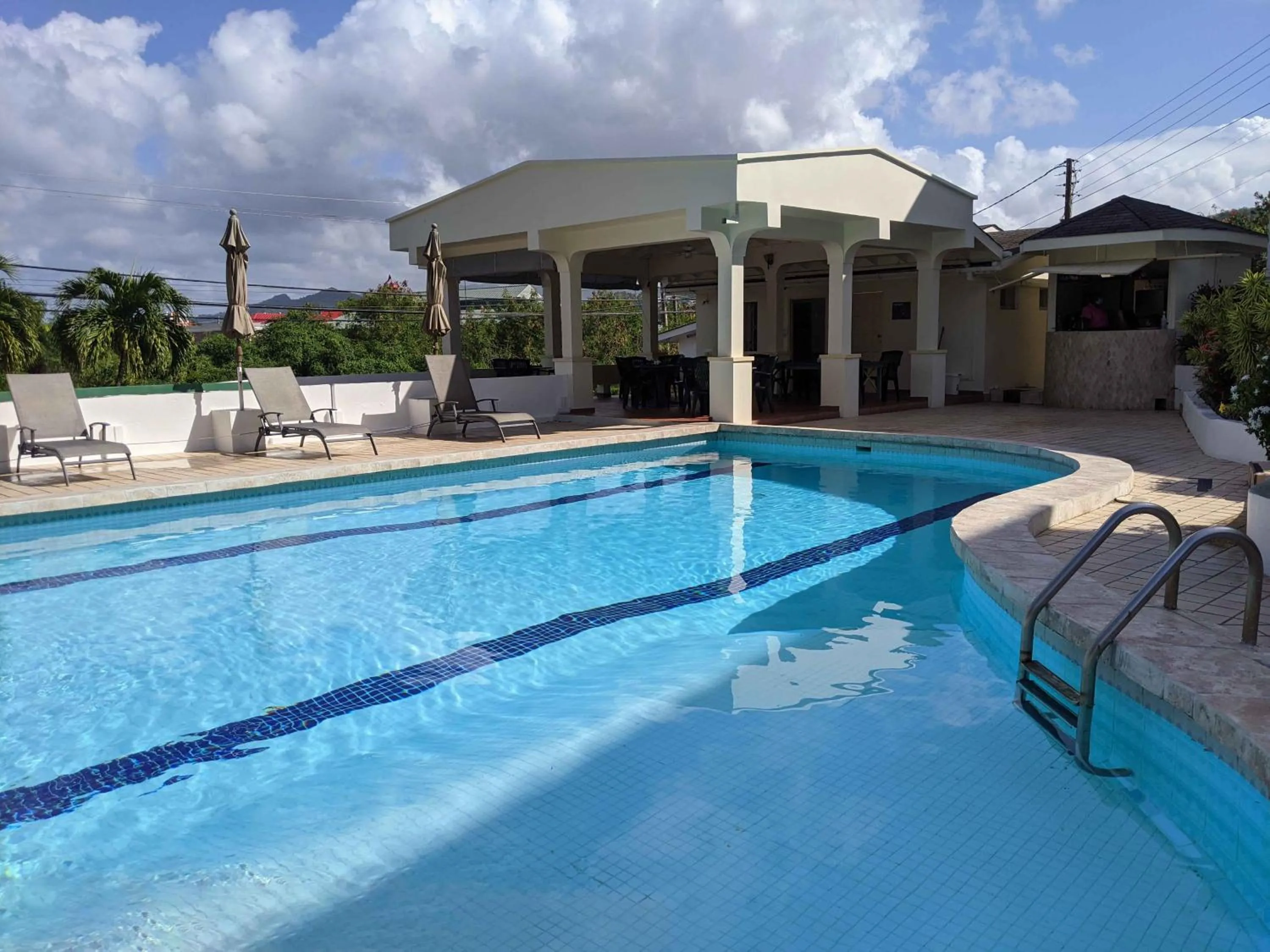 Swimming pool in Siesta Hotel