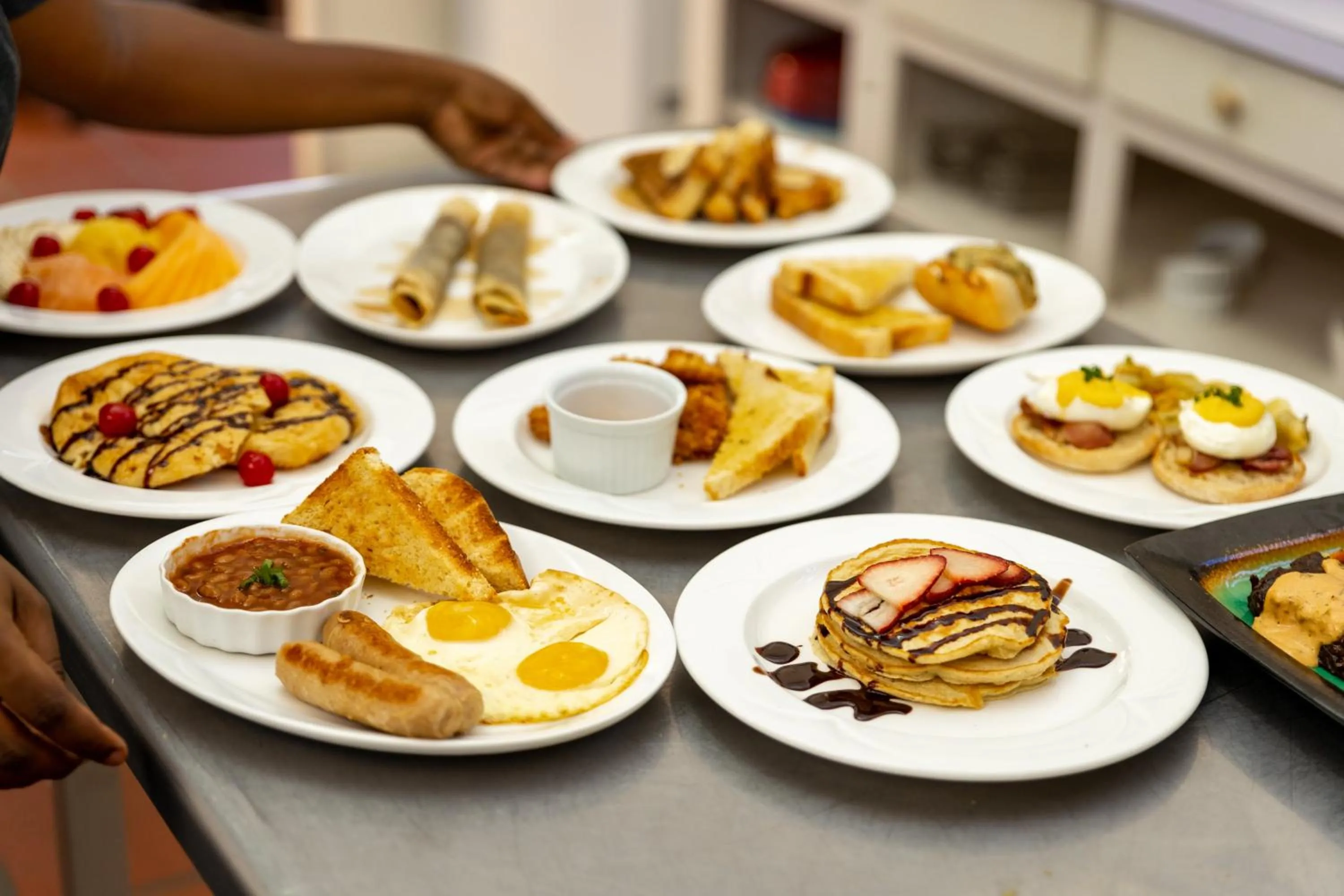 Restaurant/places to eat in Siesta Hotel