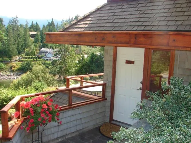 Property building in Sunshine Coast Resort