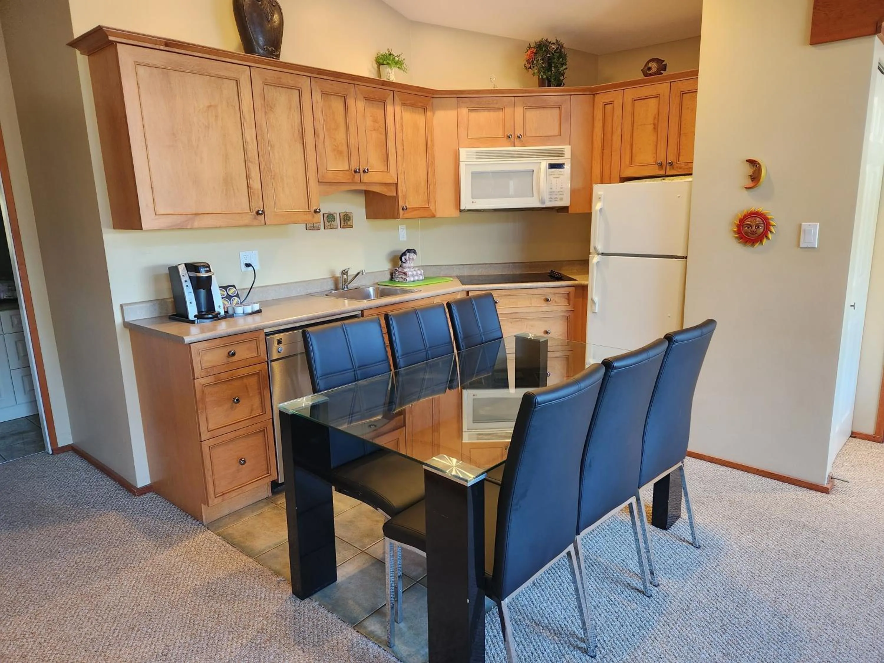 Coffee/tea facilities in Sunshine Coast Resort