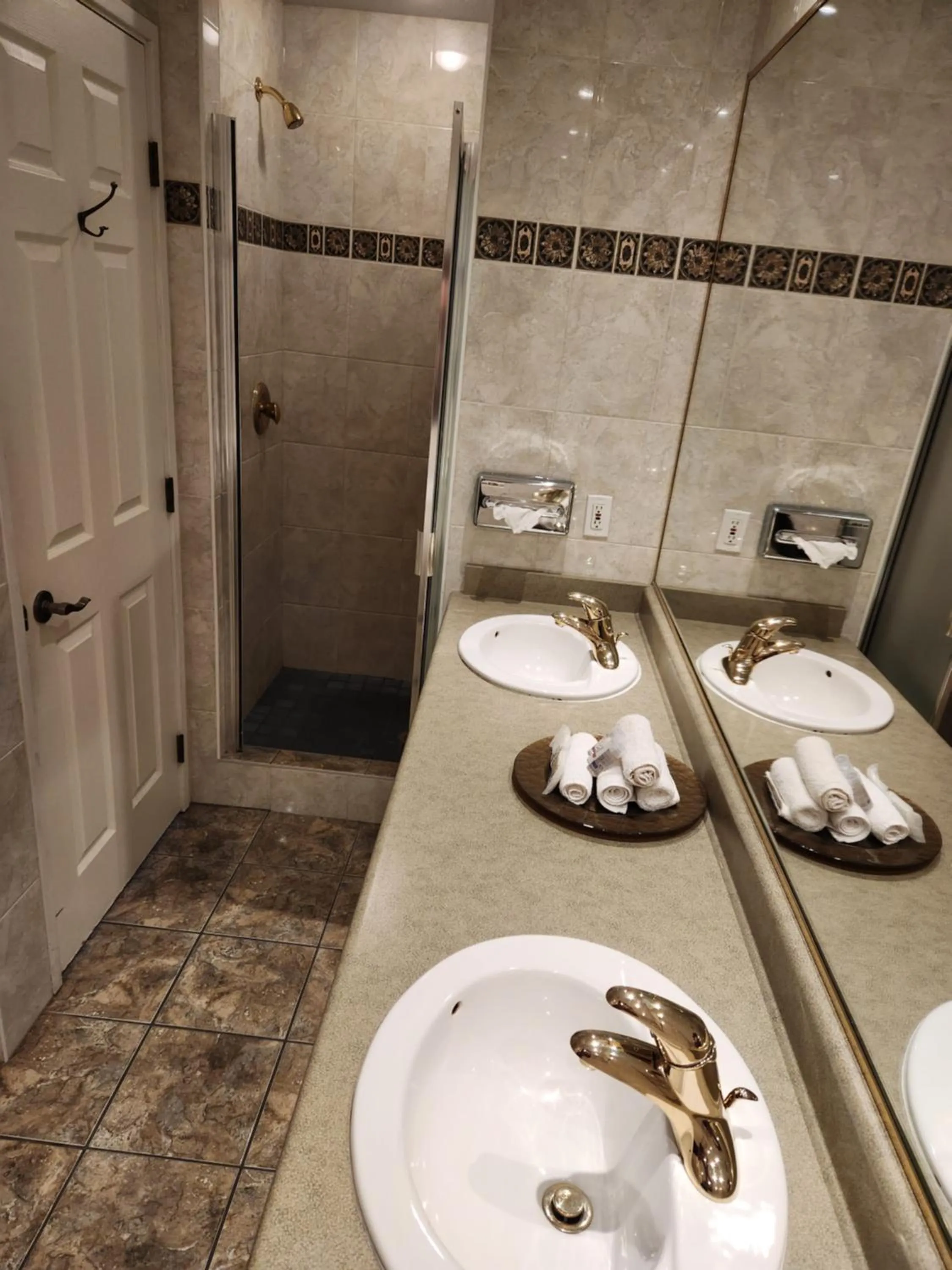 Shower in Sunshine Coast Resort