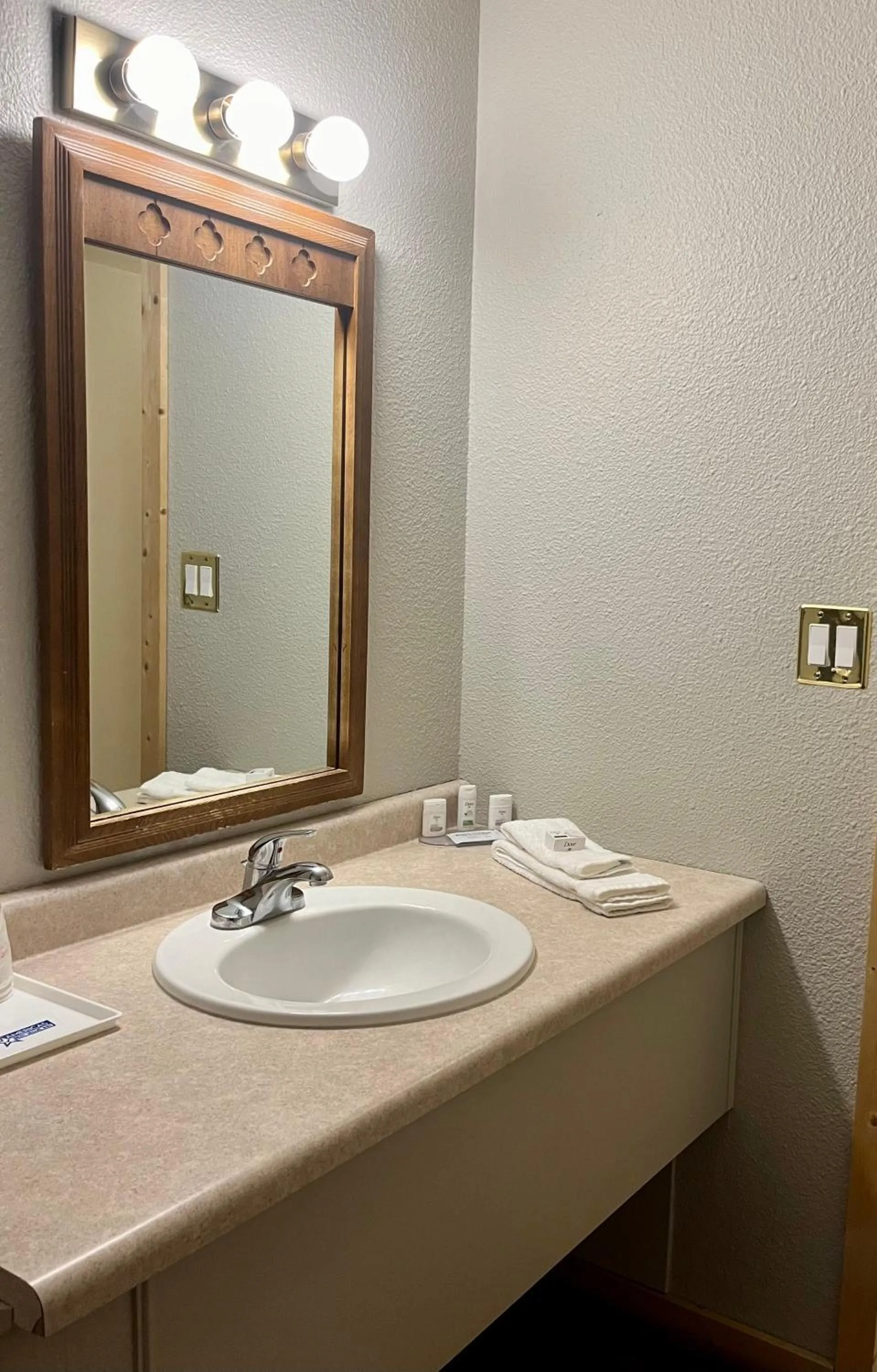 Bathroom in Americas Best Value Inn Wall