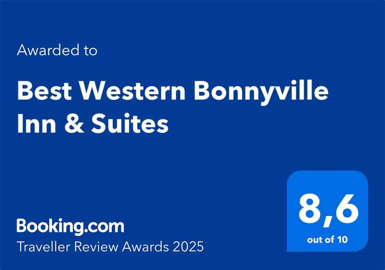 Property building in Best Western Bonnyville Inn & Suites