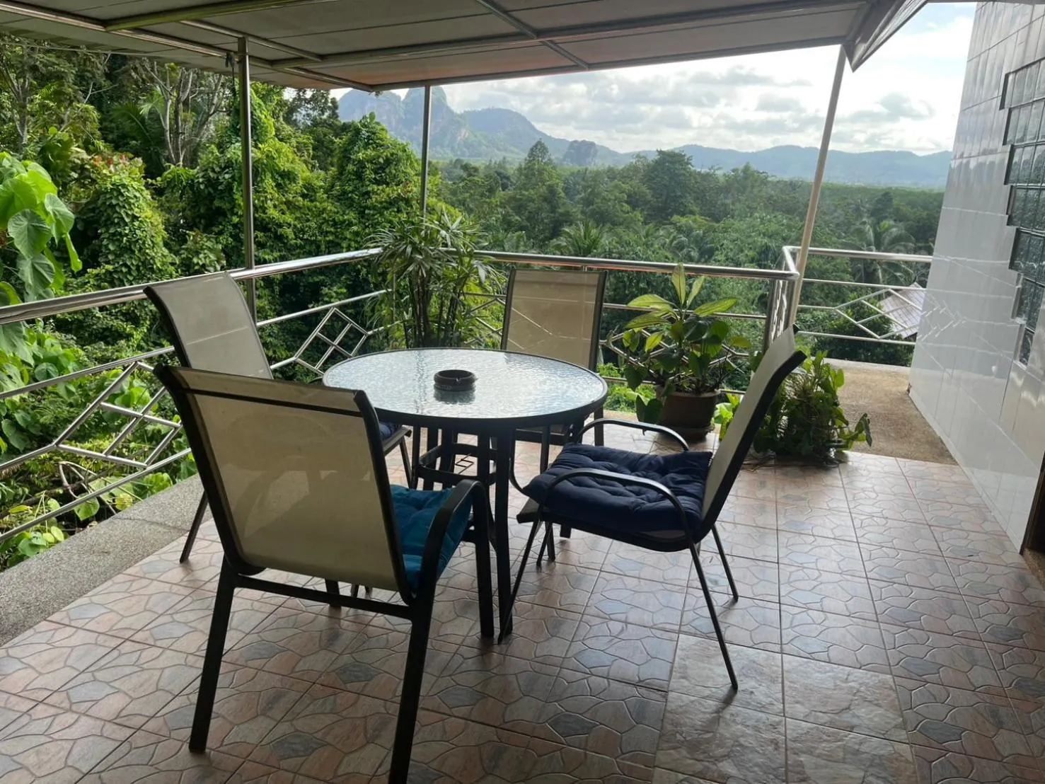 Krabi Villa Phu Khao Private Resort