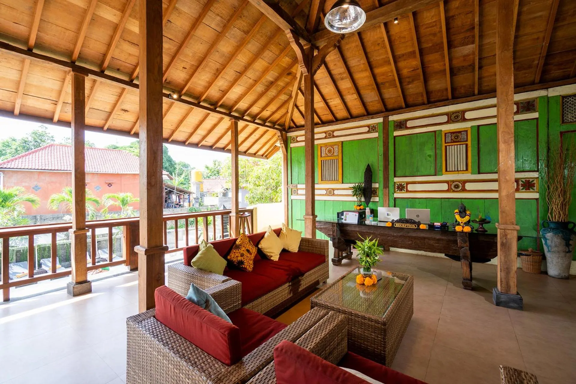 Lobby or reception in Bale Gede Lembongan