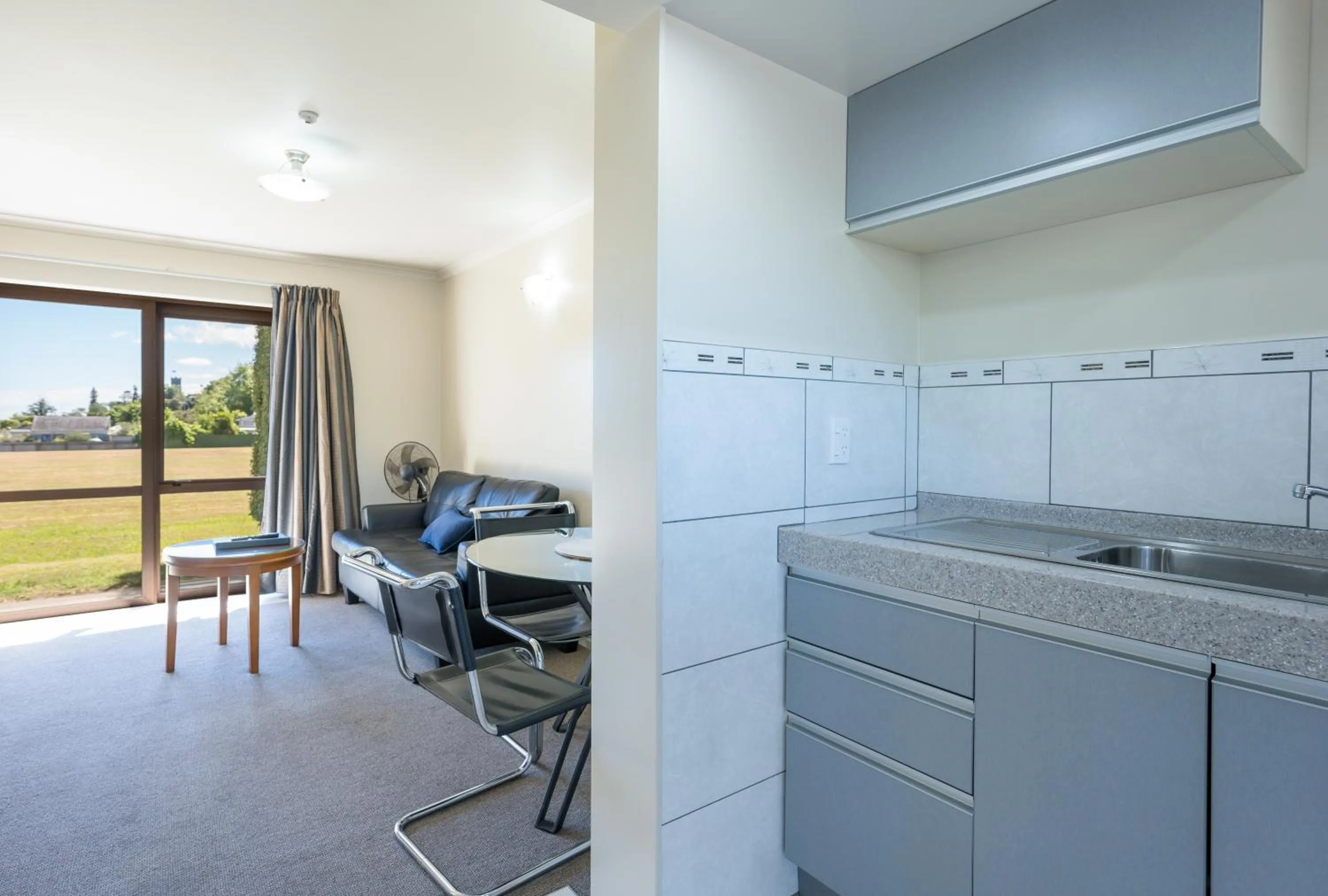 Lounge or bar in Admirals Motor Inn