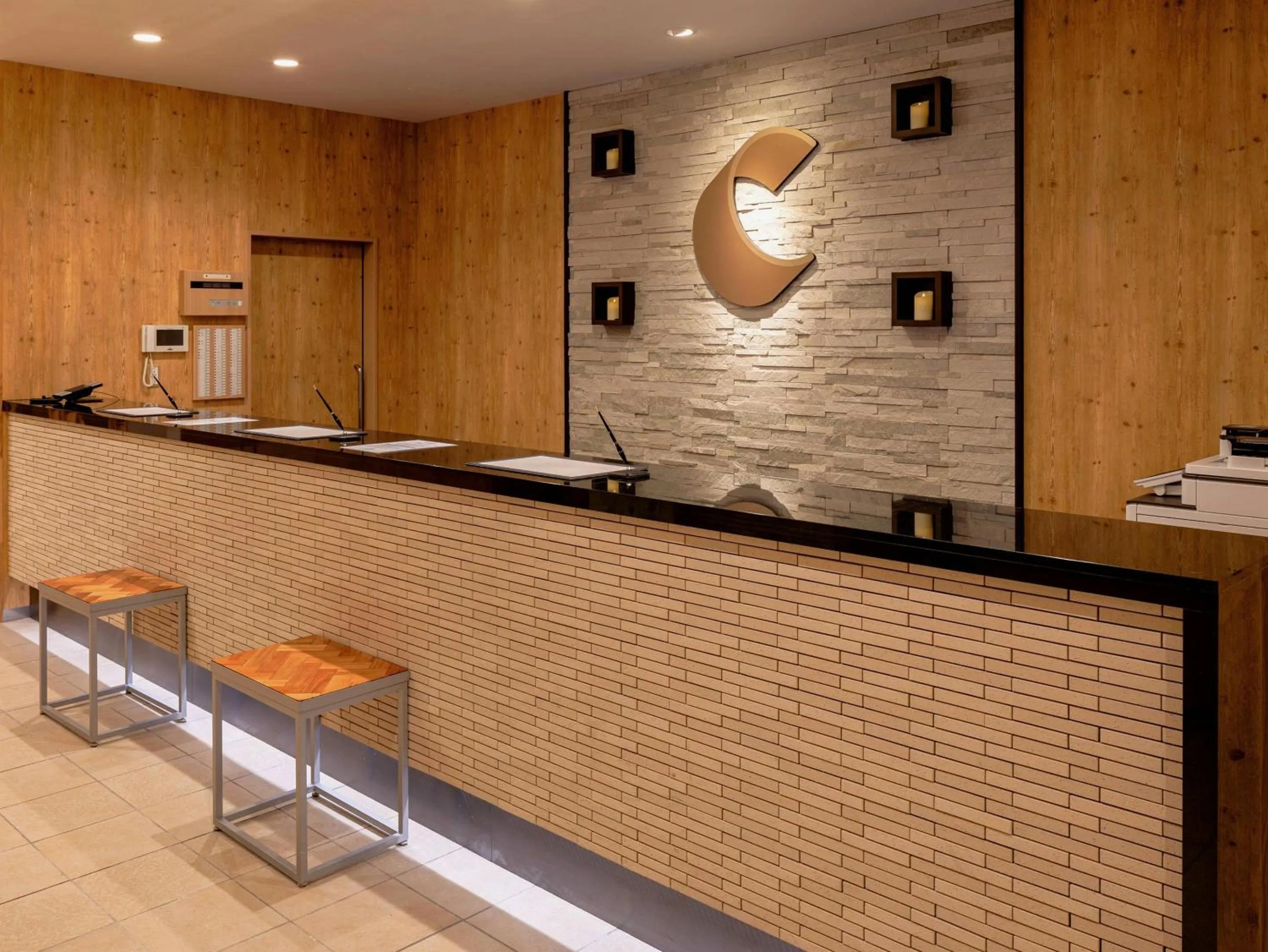 Lobby or reception in Comfort Hotel Sapporo Susukino